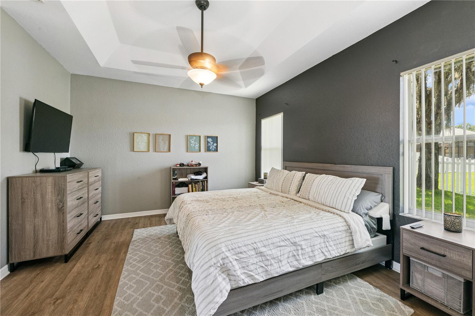 341 LAKE AMBERLEIGH DR