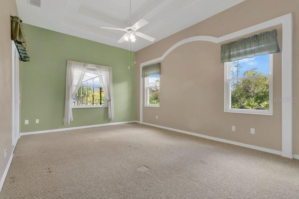 19409 MARDI GRAS ST