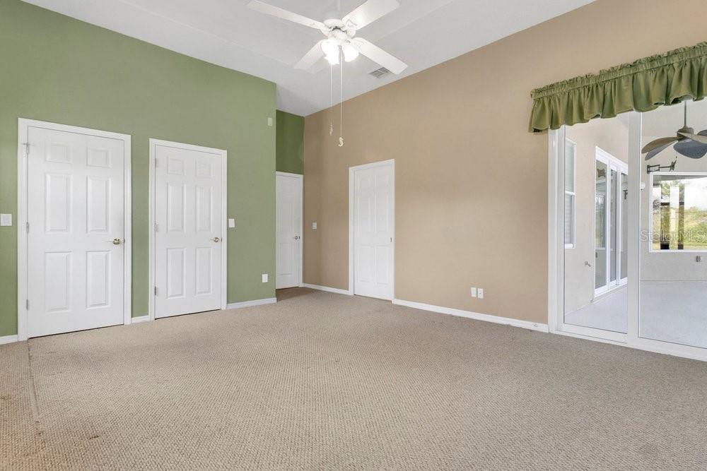 19409 MARDI GRAS ST