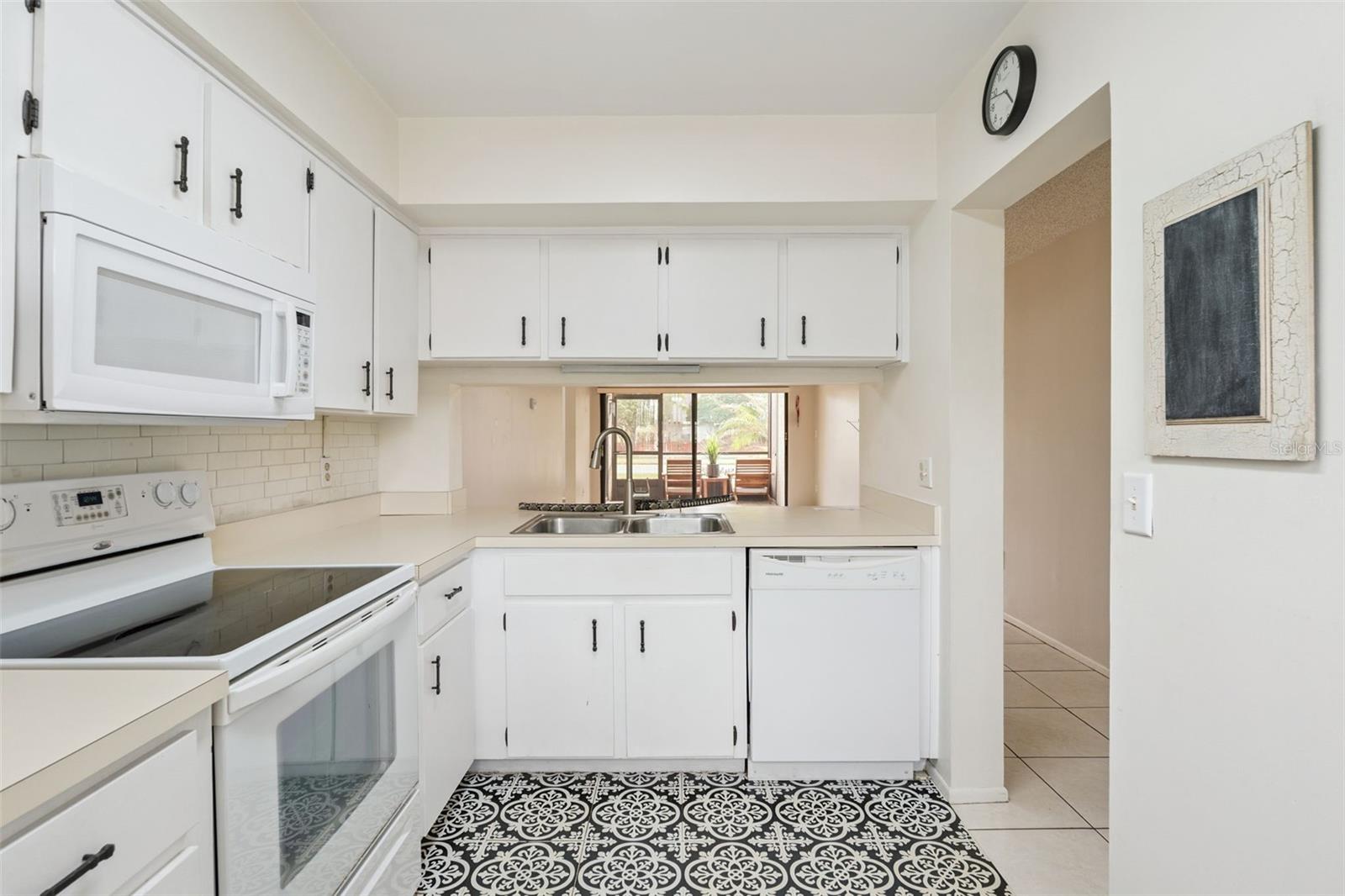 3467 FLOSSMOOR AVE #101