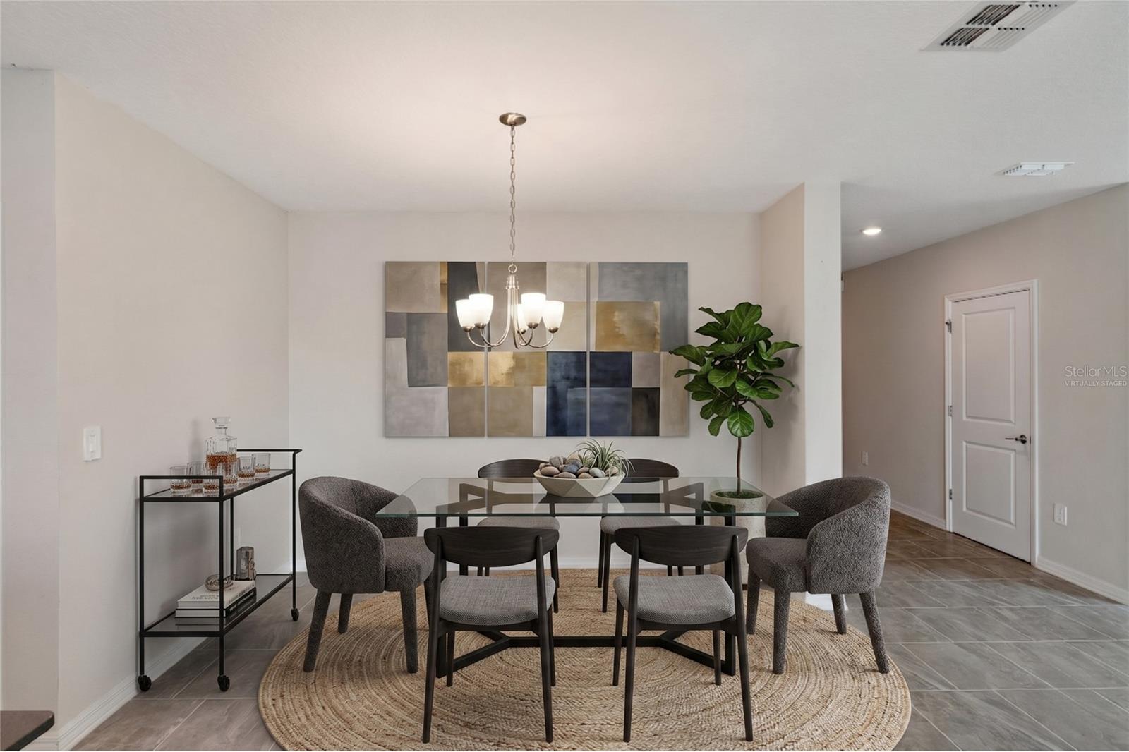 2932 MULLER OAK LOOP
