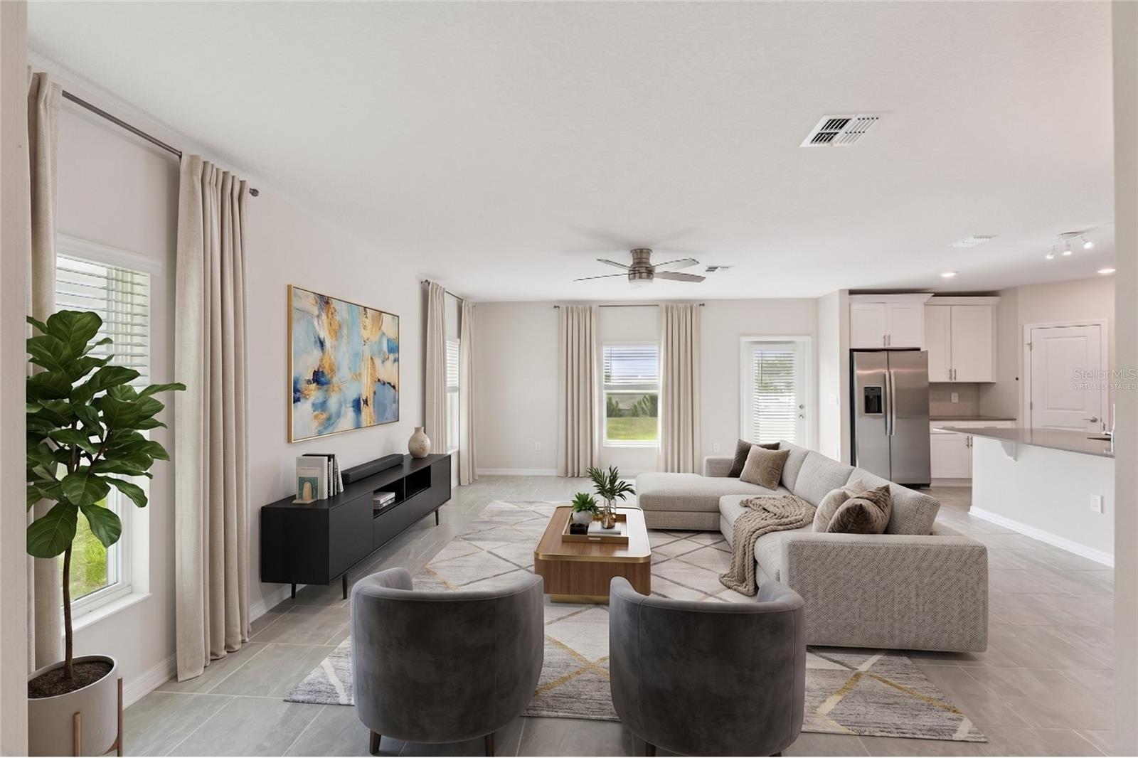 2932 MULLER OAK LOOP