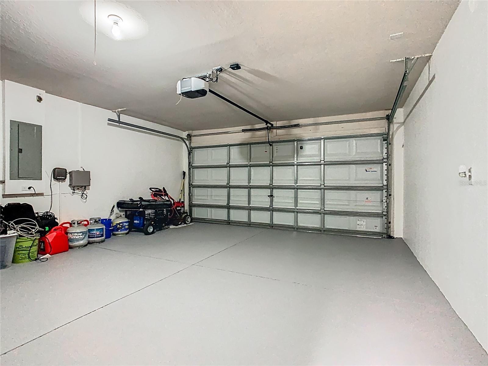 1803 N BLUE SKY BLVD