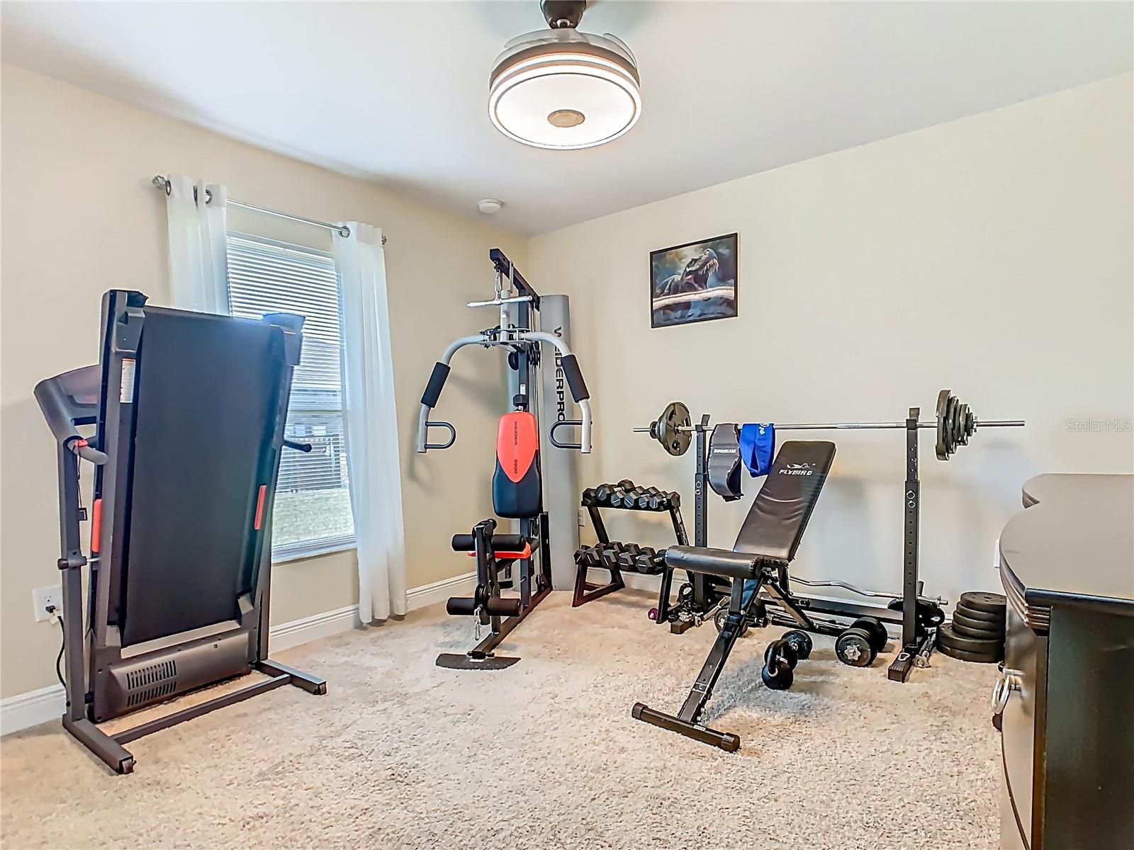 1803 N BLUE SKY BLVD