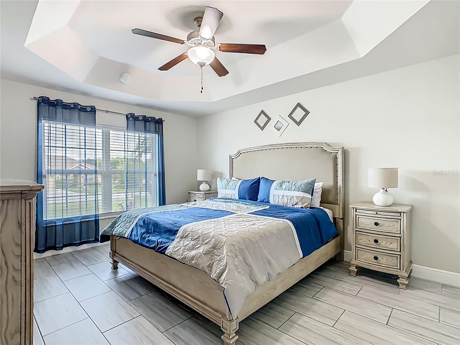 1803 N BLUE SKY BLVD