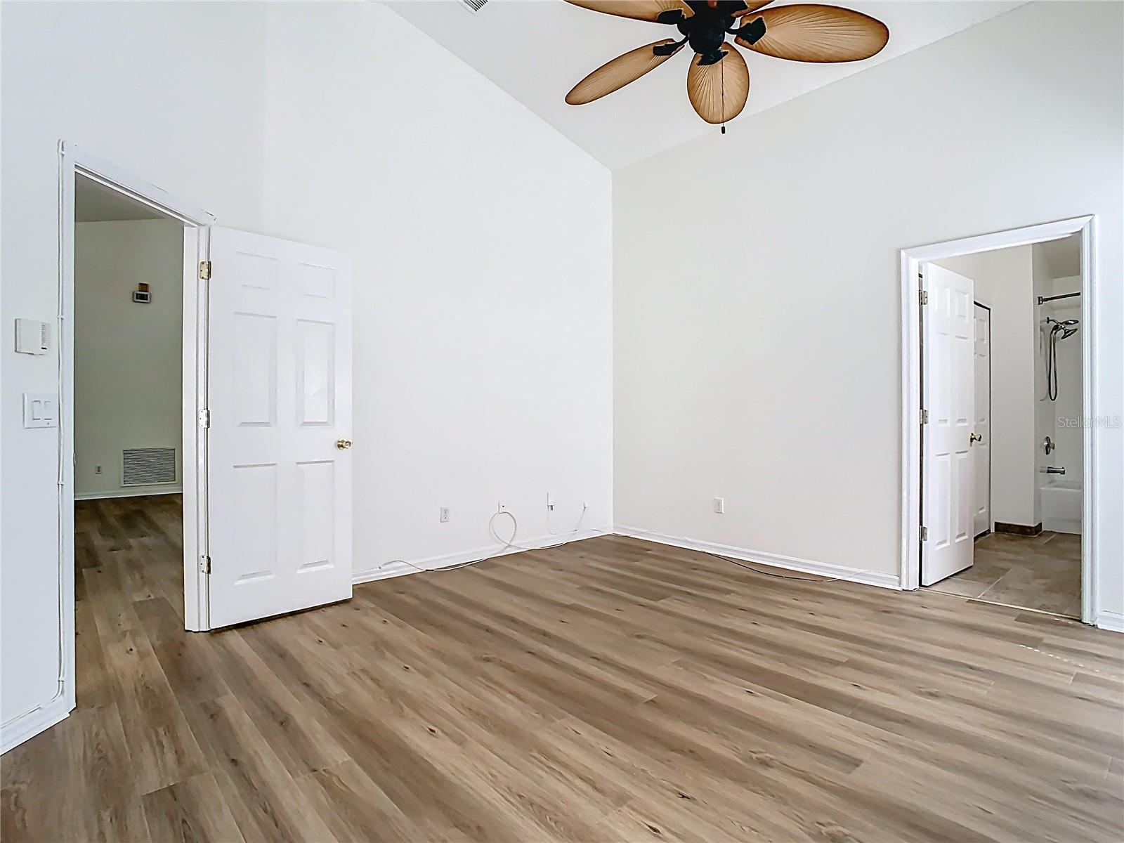 1851 HAMMOCK MOSS DR