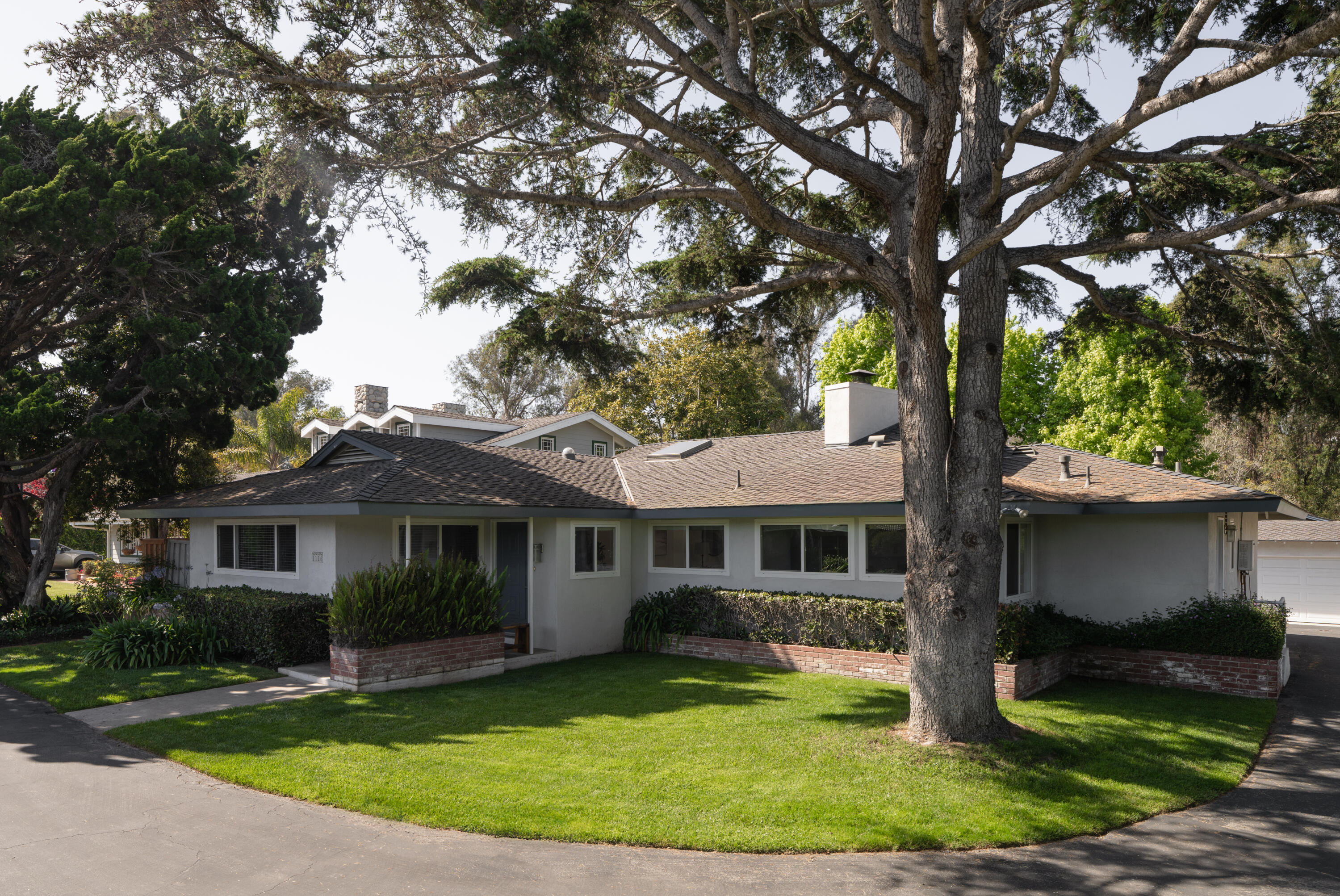 1116 Hill Road