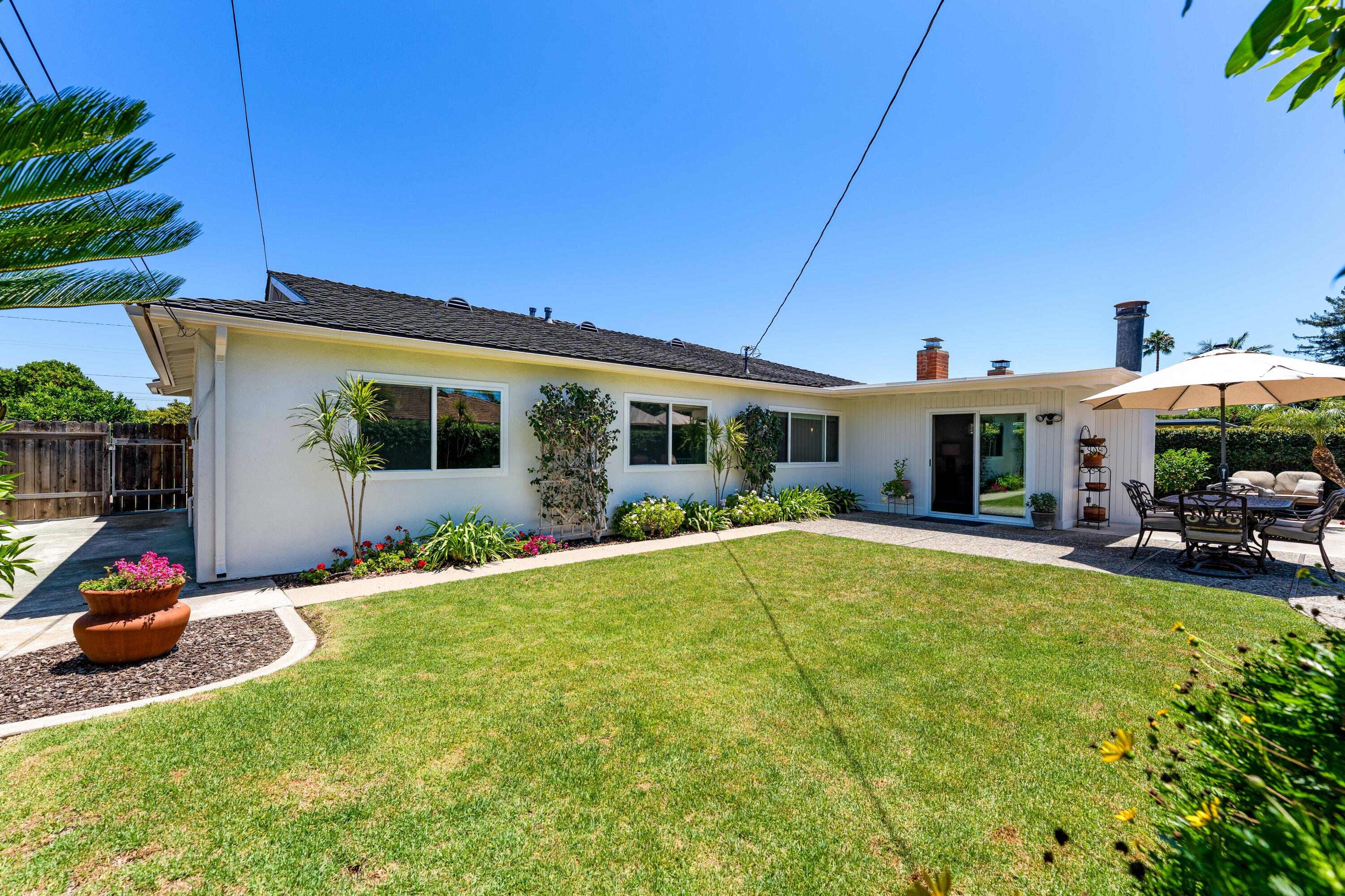 115 San Federico Avenue