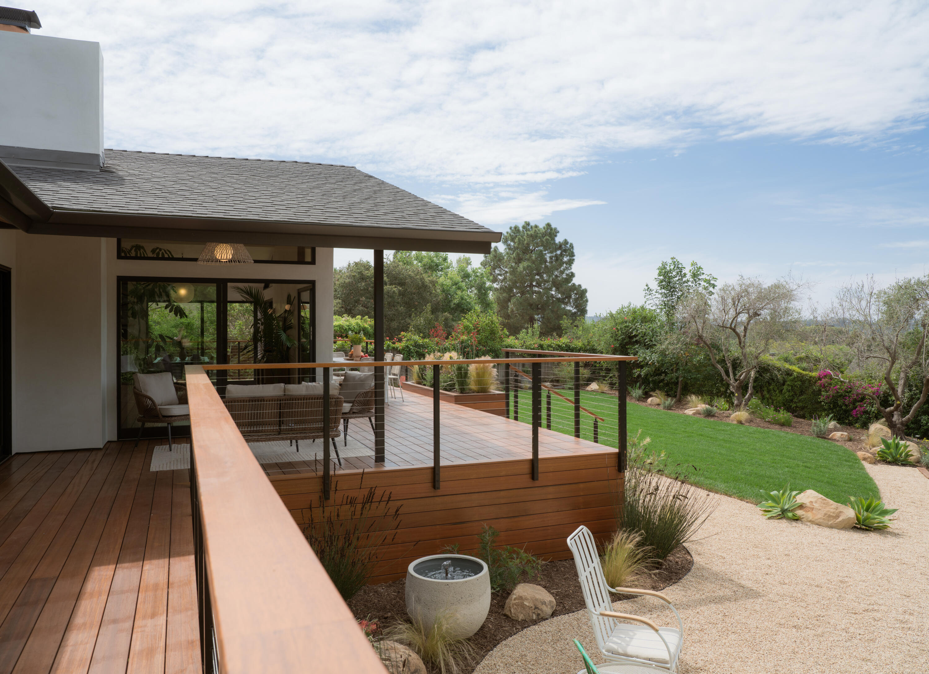 4055 Naranjo Drive