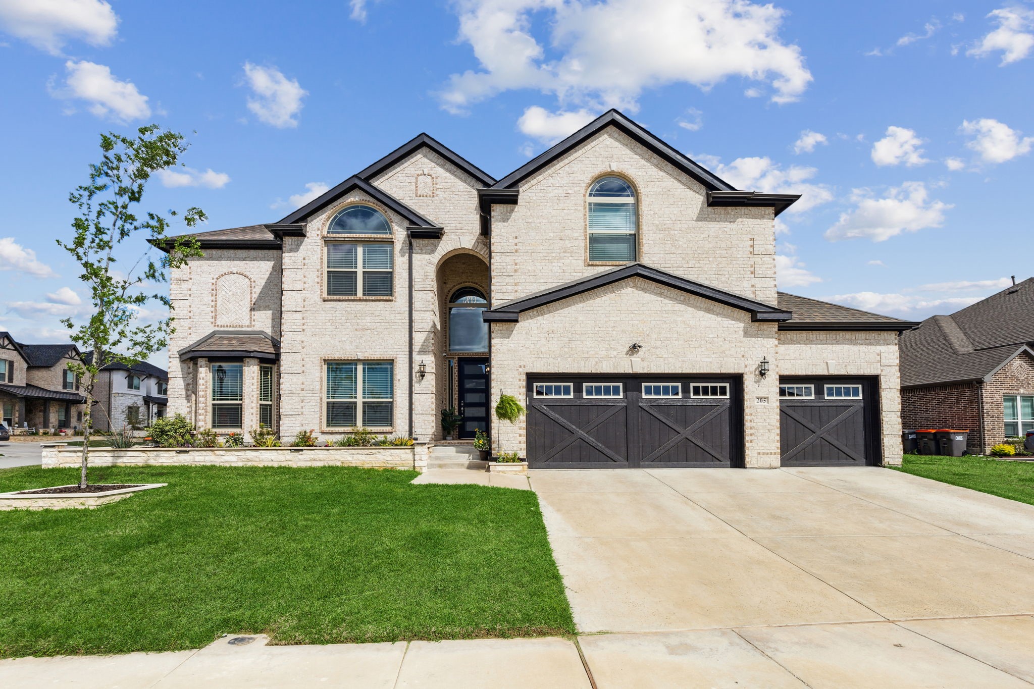 205 Hardwood Trail