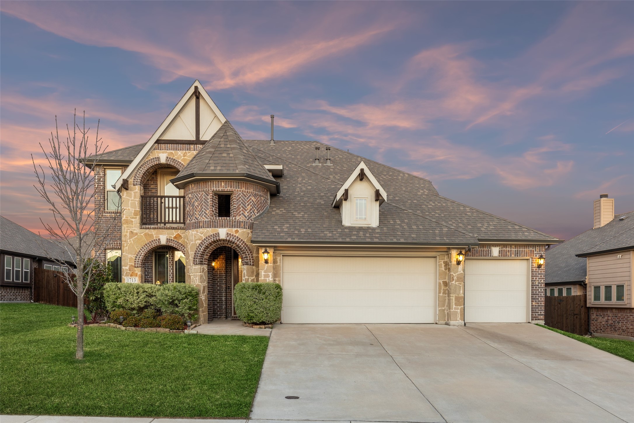 1713 Sherwood Drive