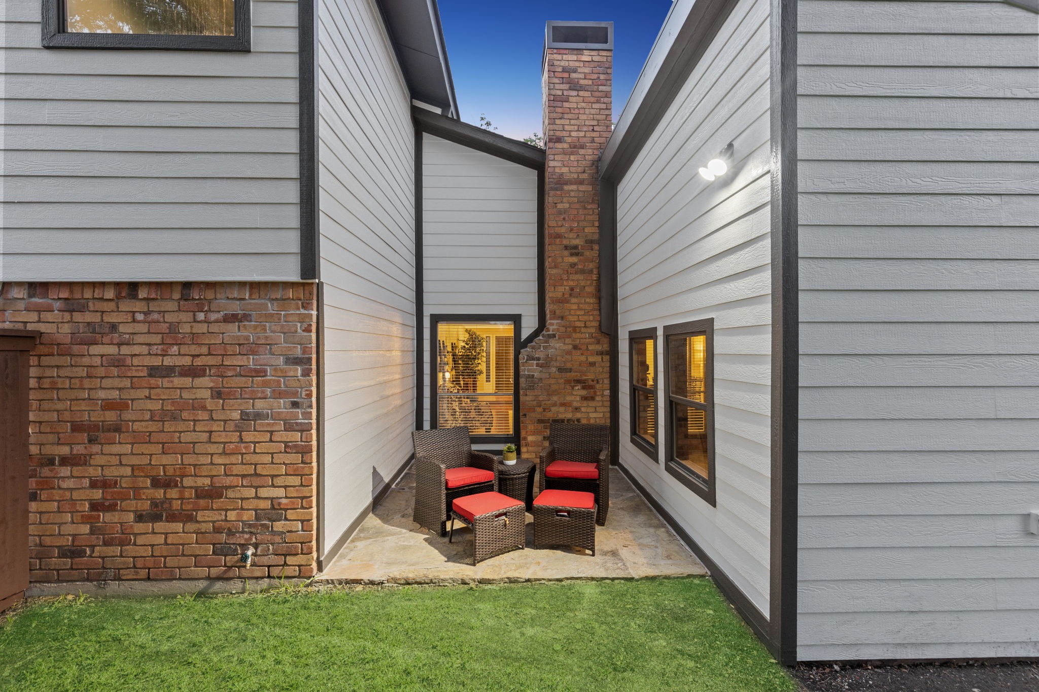 1613 Aurora Drive