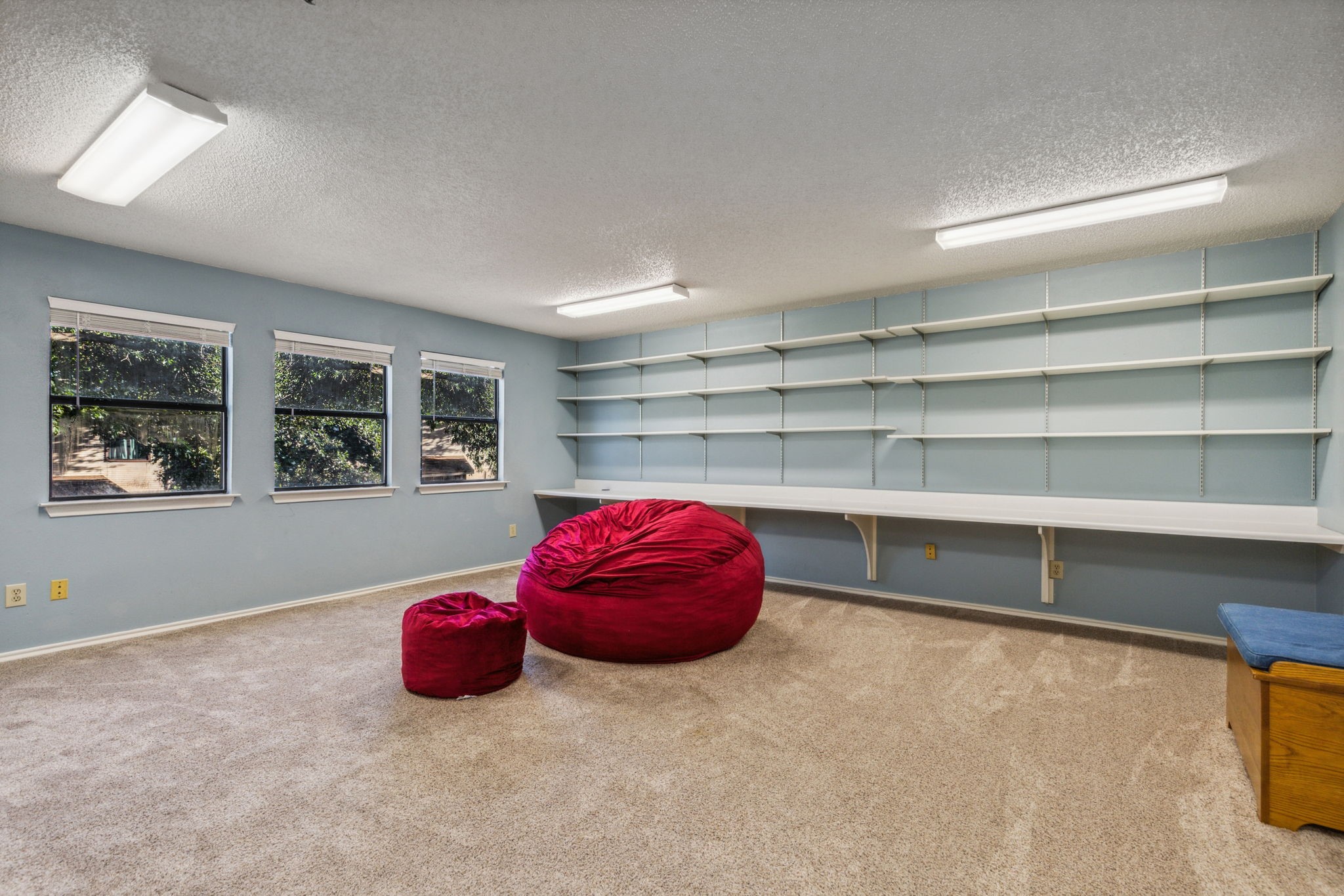 1613 Aurora Drive