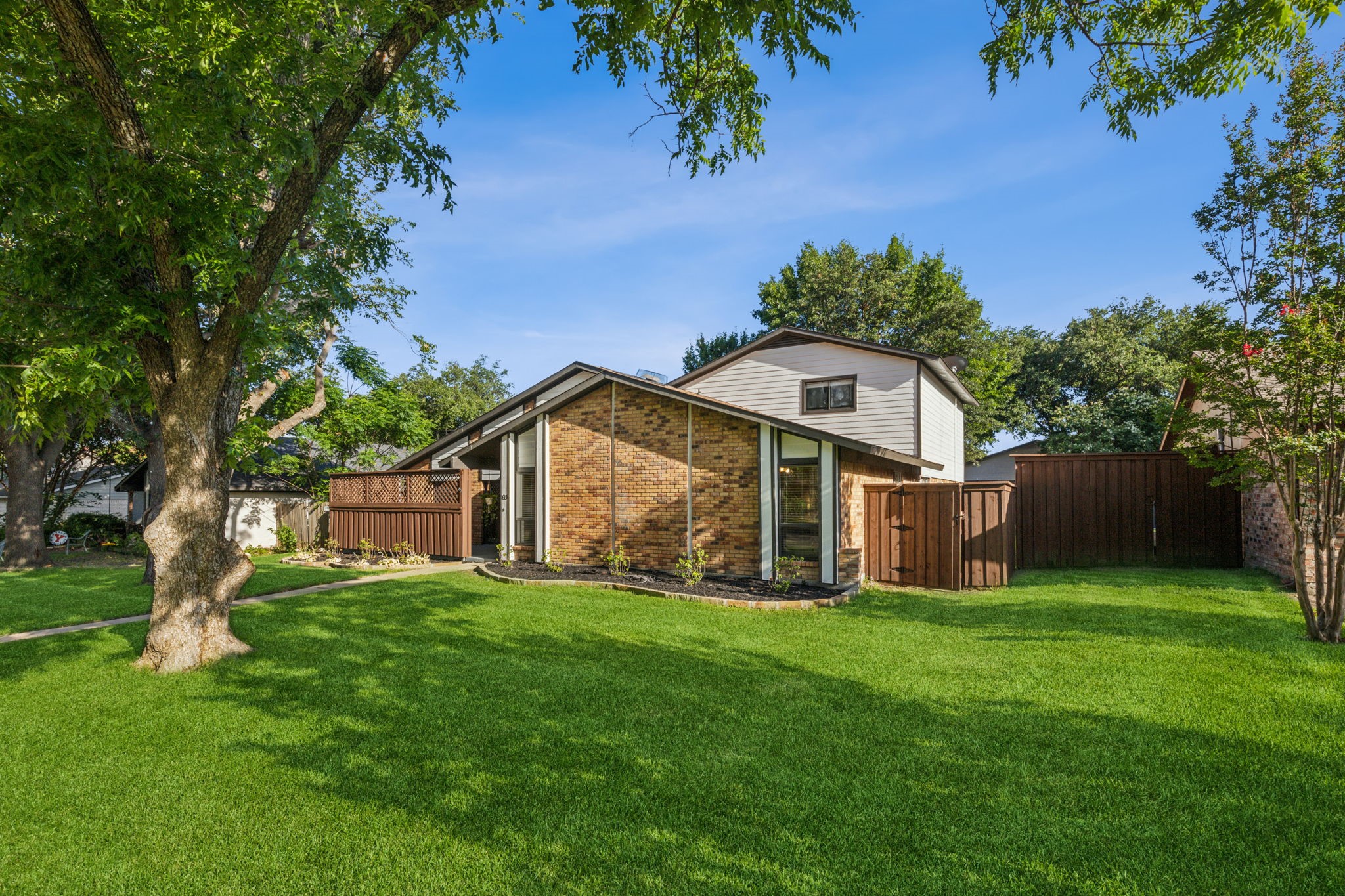 1613 Aurora Drive