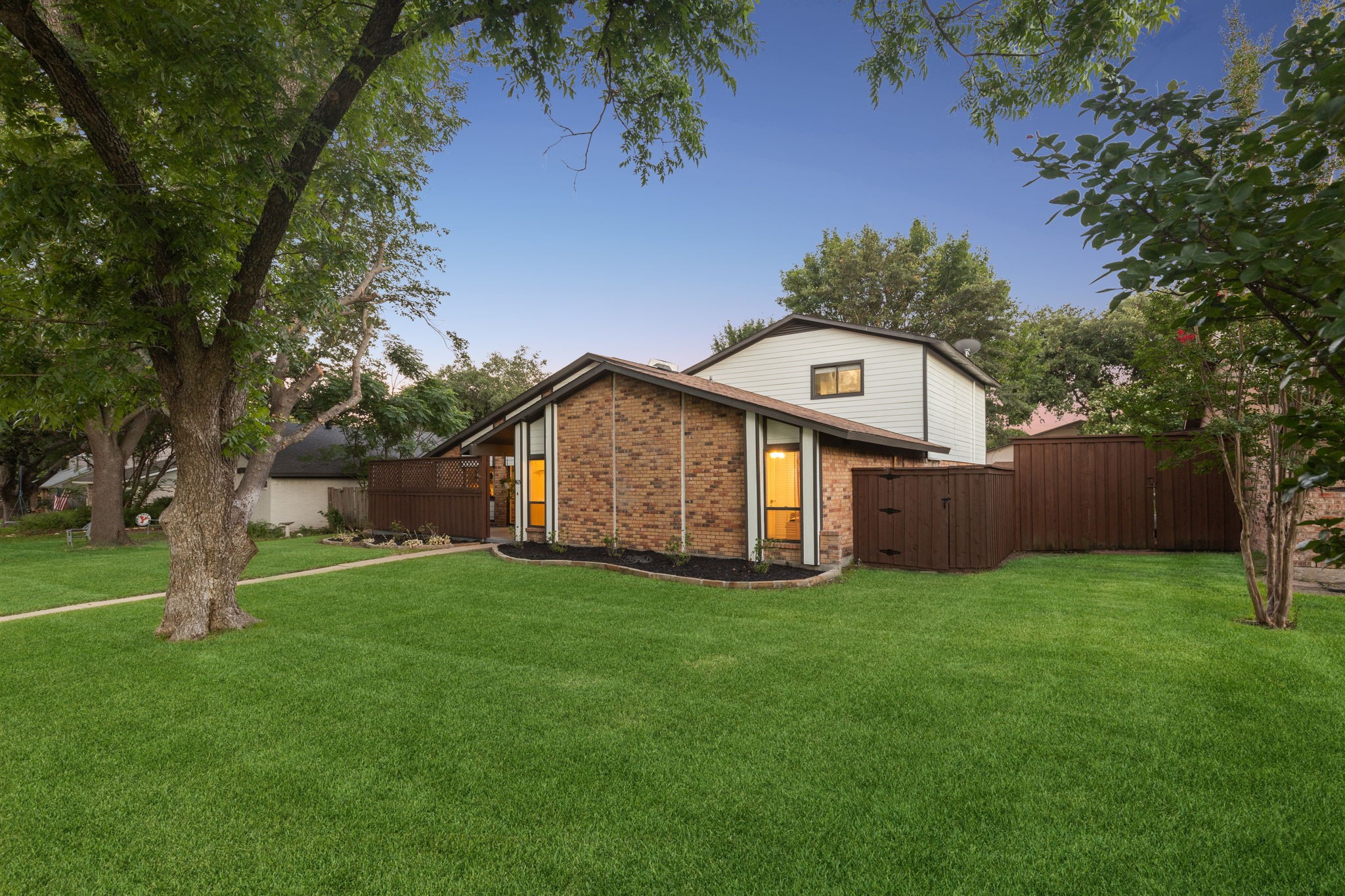 1613 Aurora Drive