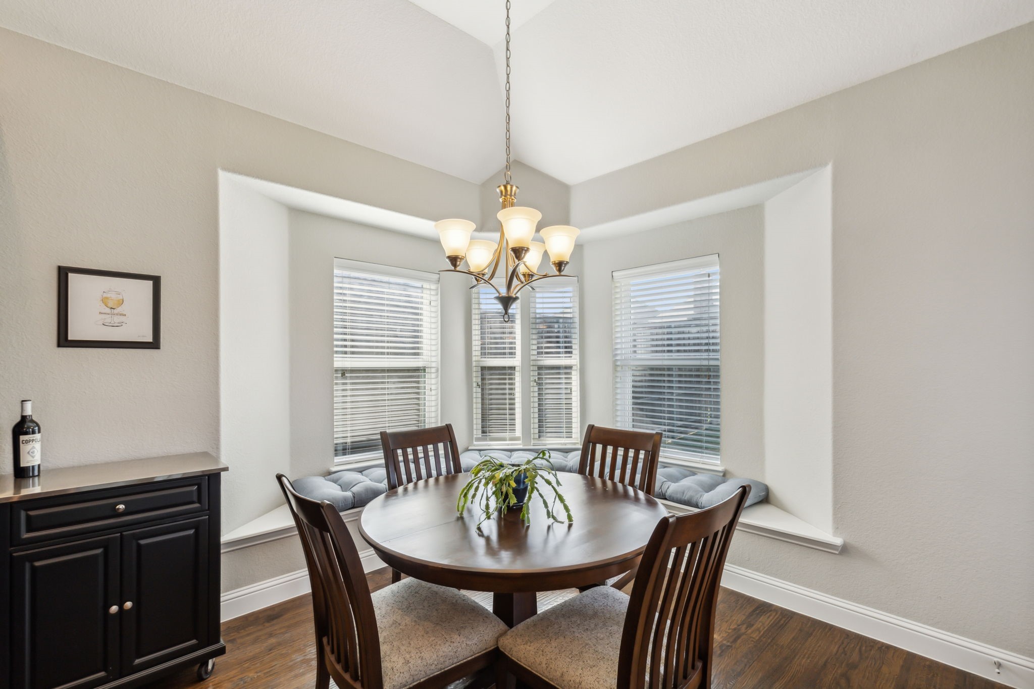 2537 Lakebend Drive