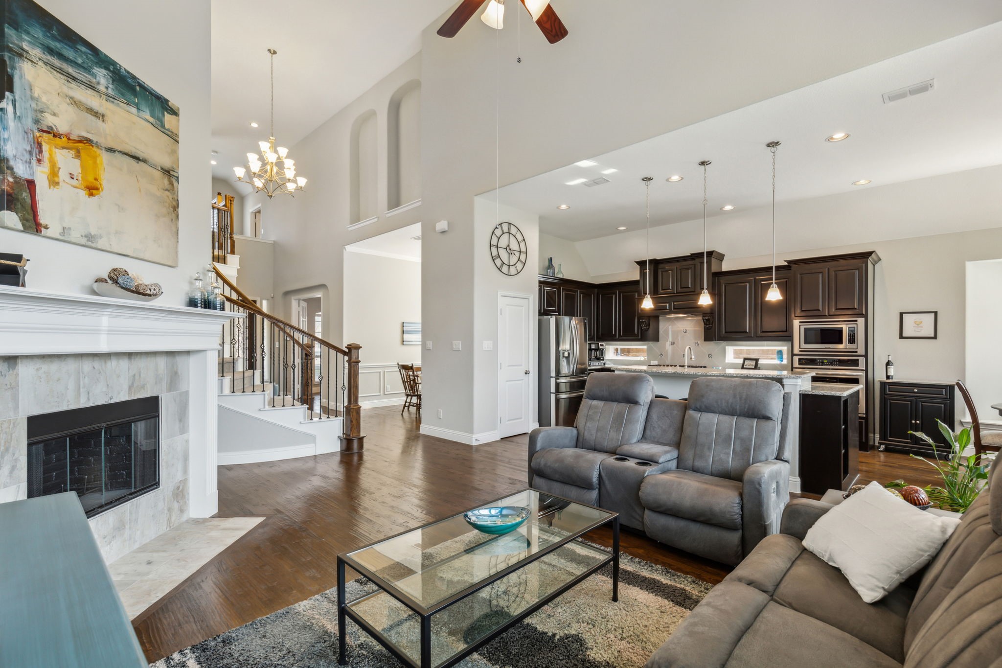 2537 Lakebend Drive