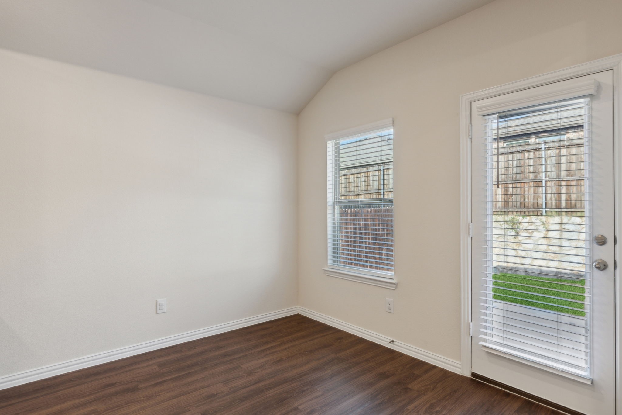 109 Dartmouth Avenue