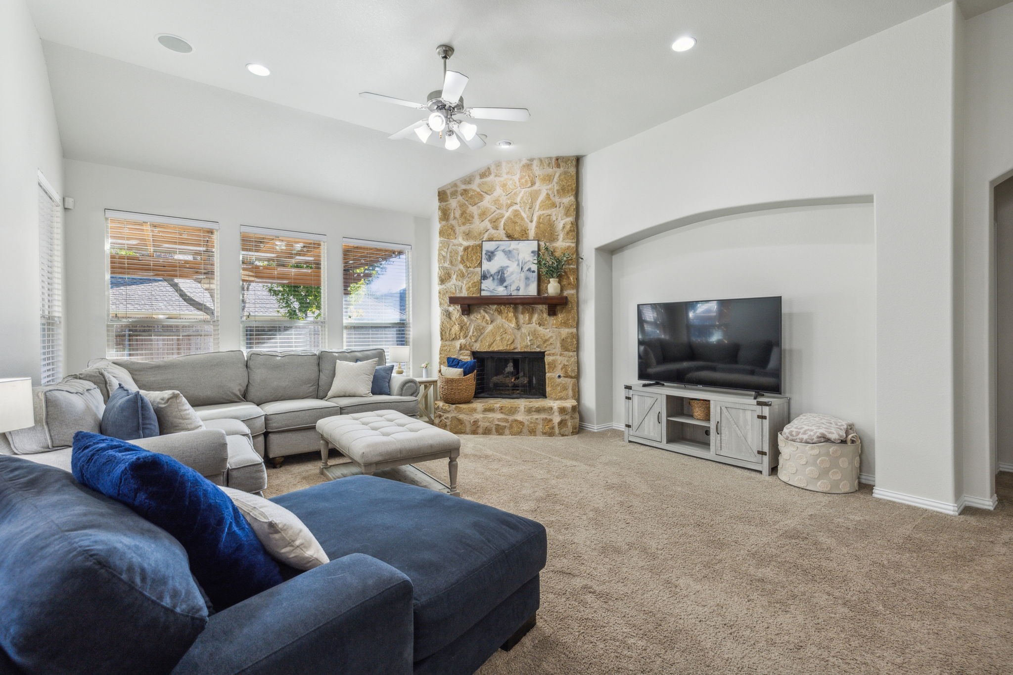 2644 Greyhawk Drive