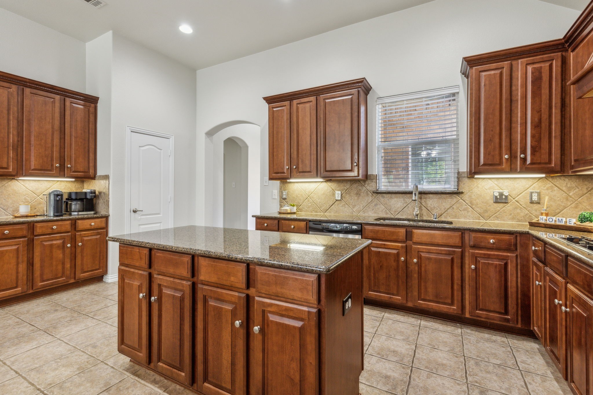 2644 Greyhawk Drive