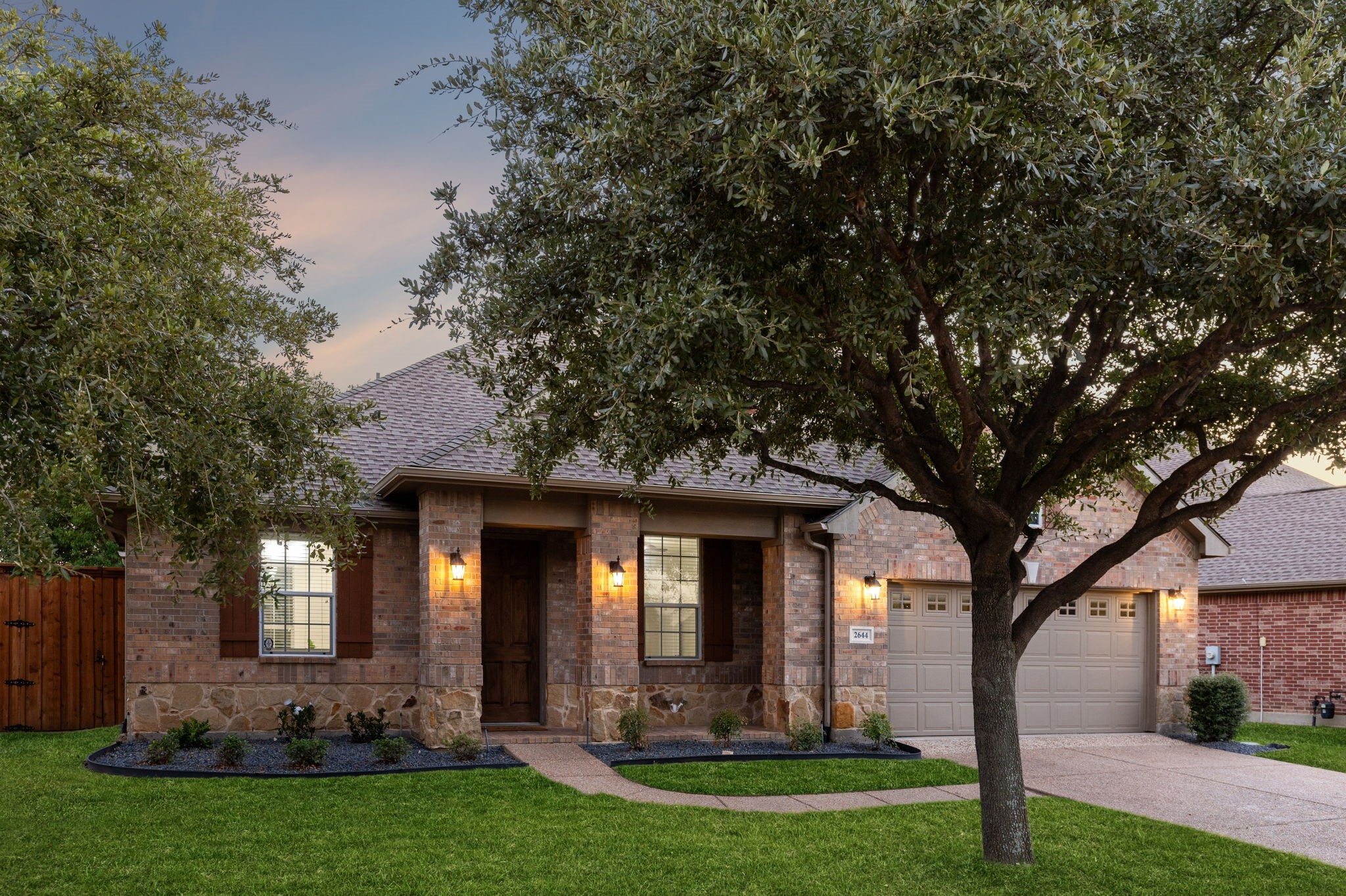 2644 Greyhawk Drive