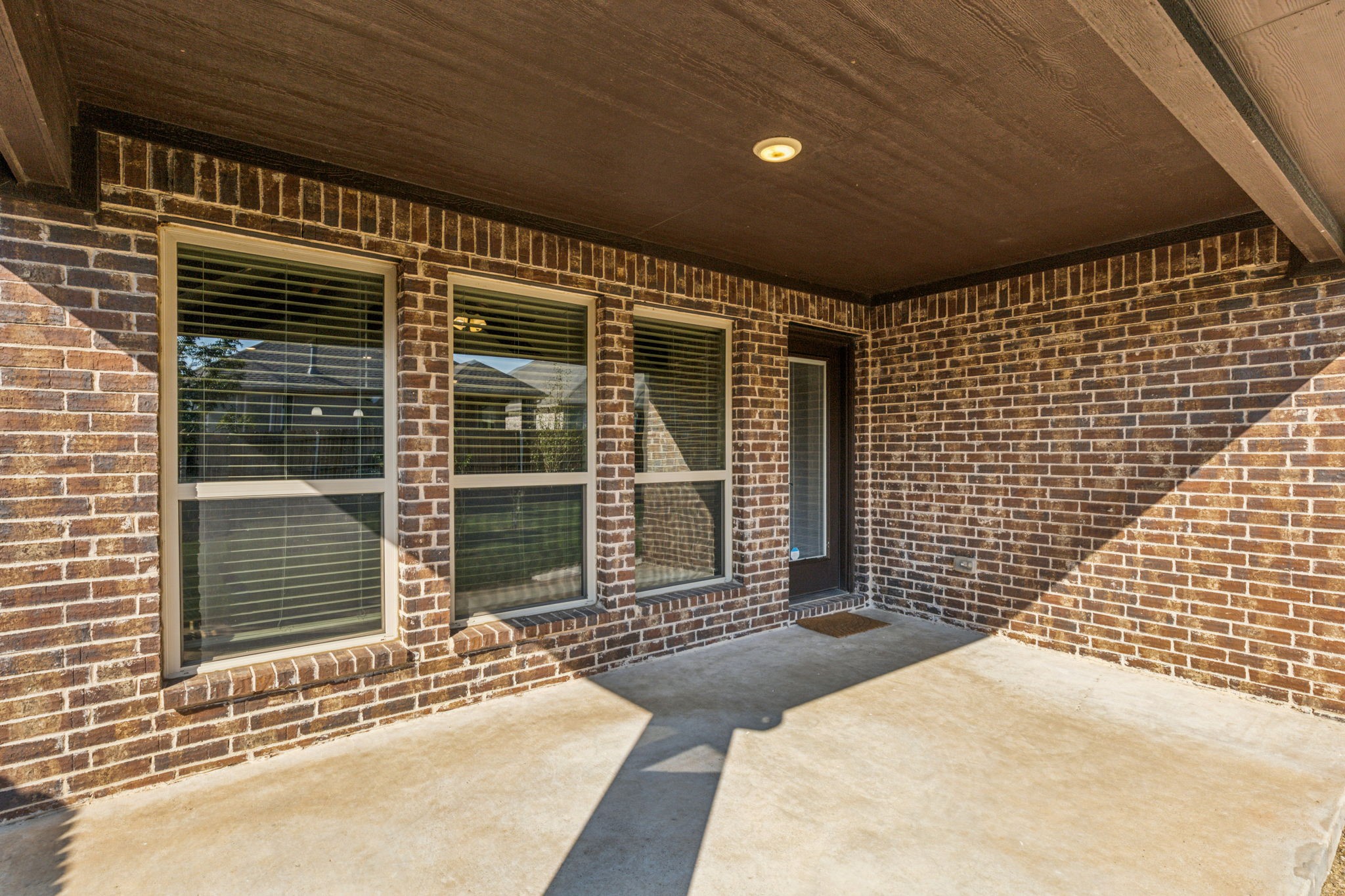 1636 Yellowthroat Drive