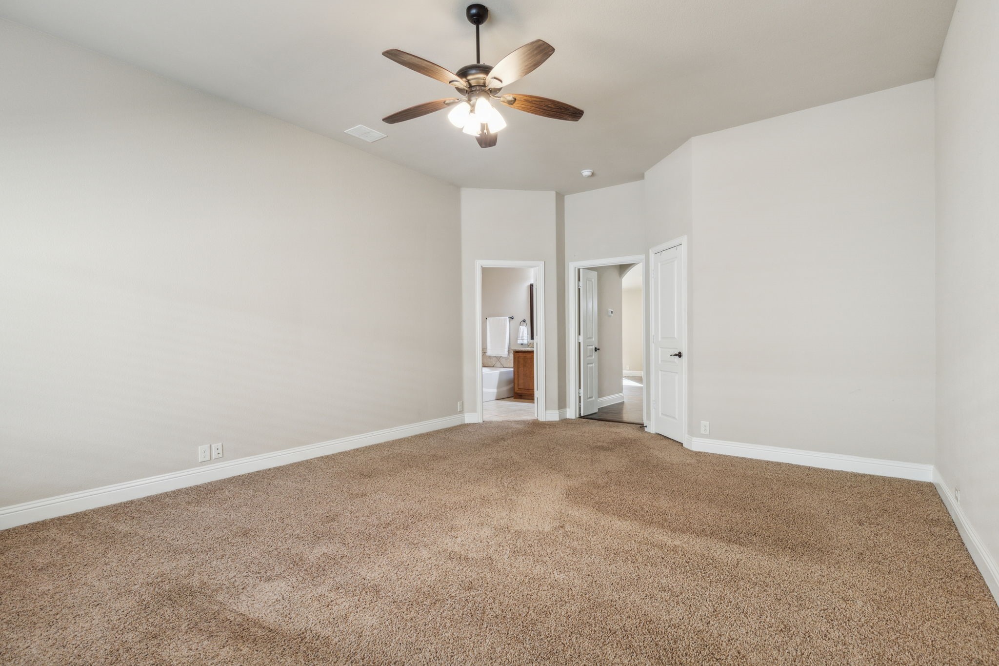1636 Yellowthroat Drive