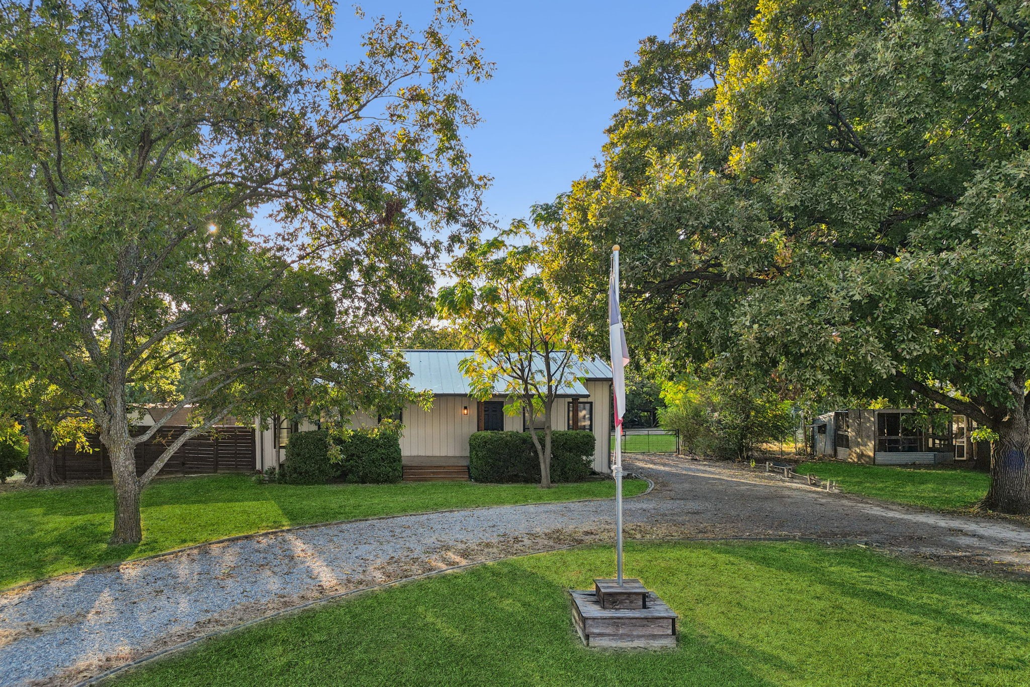 5836 County Road 437
