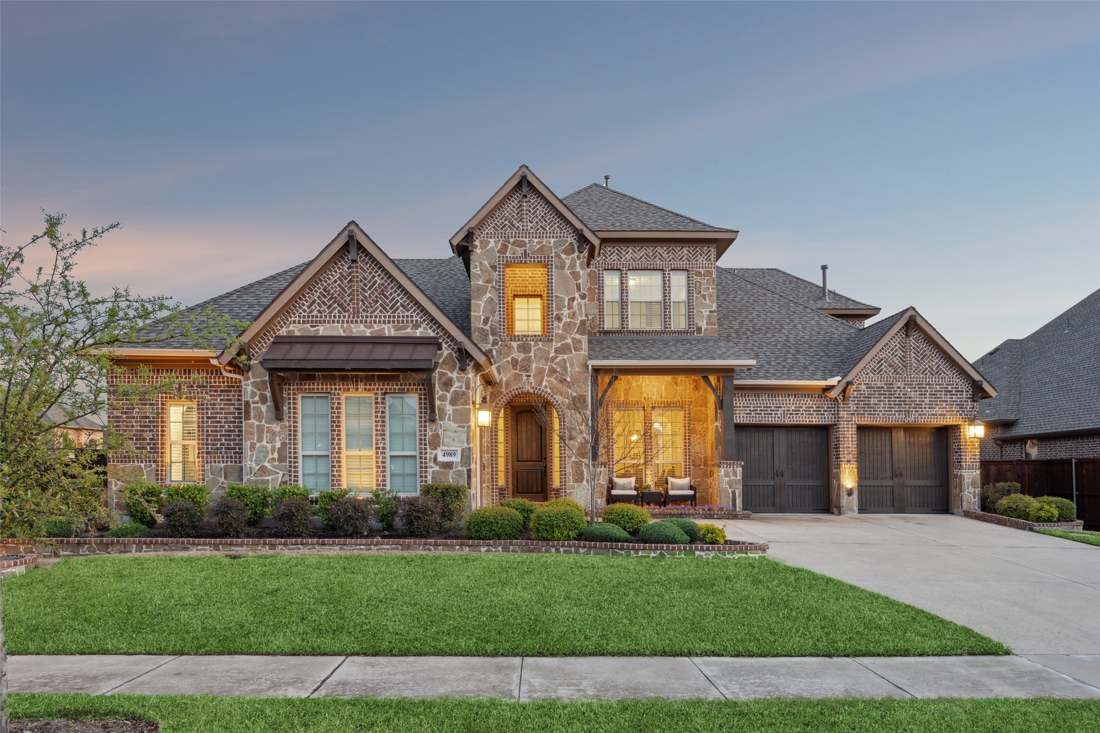 4989 Texoma Drive