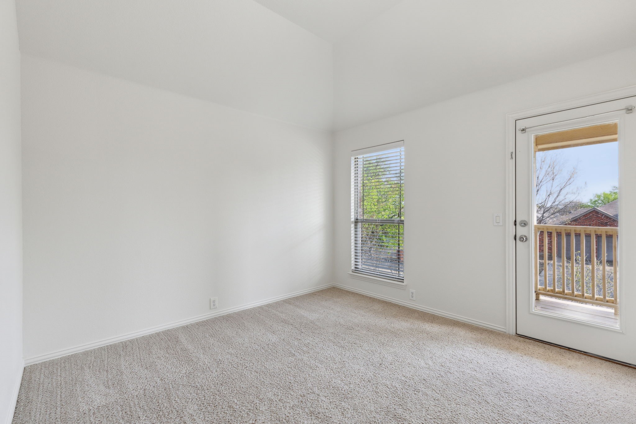 2429 Chesterwood Drive