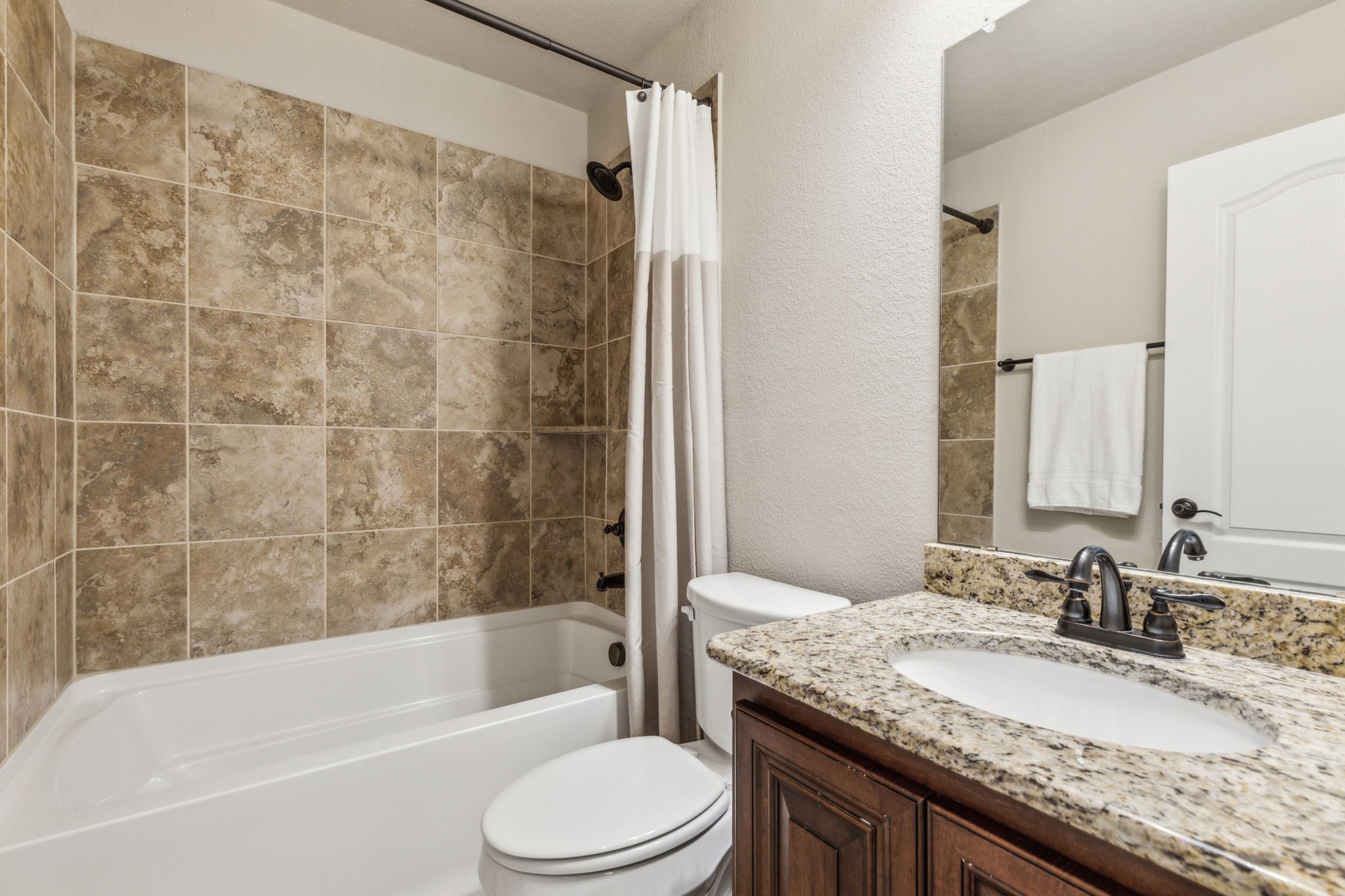 4407 Cherry Cove