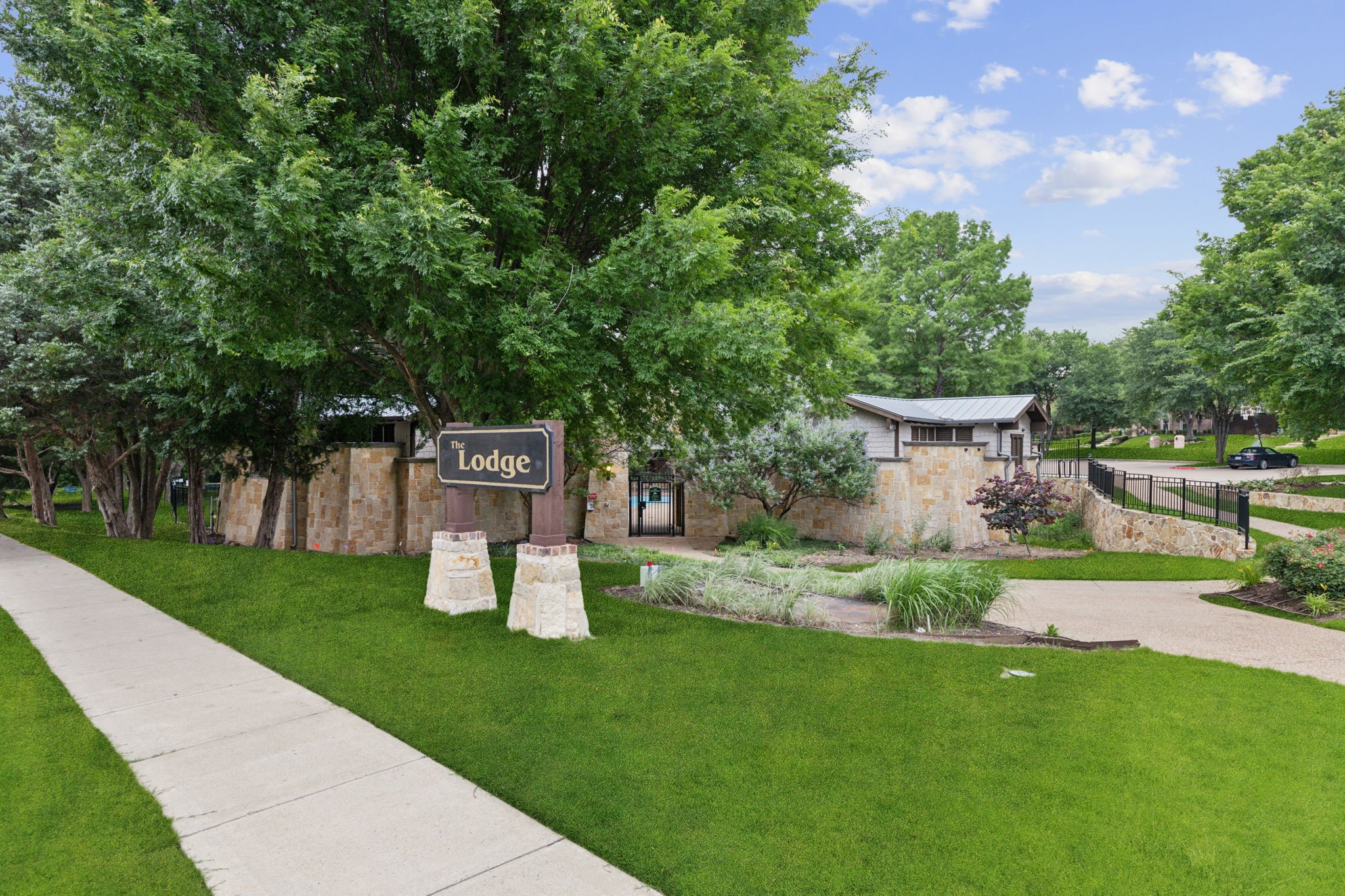 15198 Woodbluff Drive