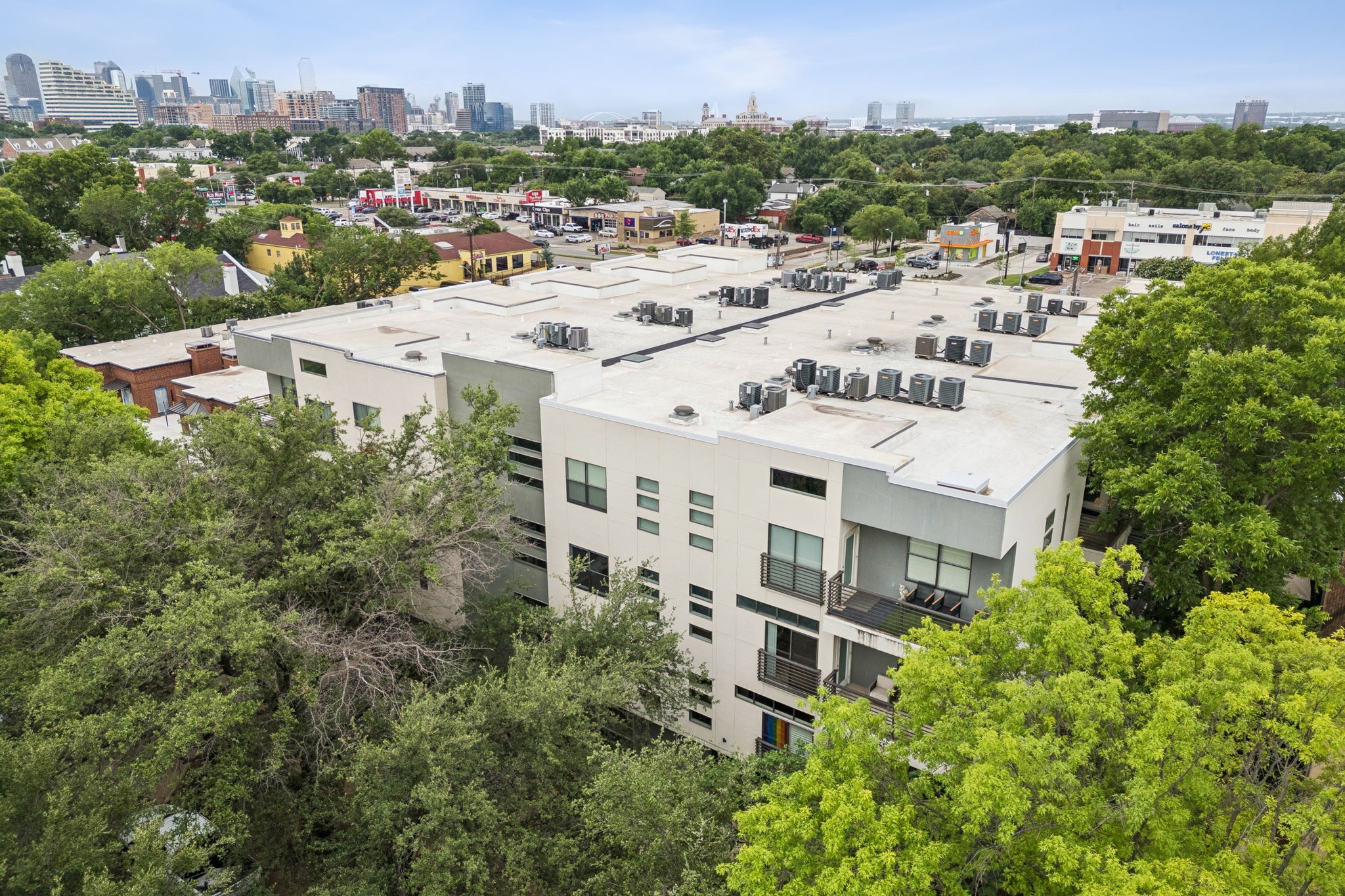4411 Bowser Avenue 201