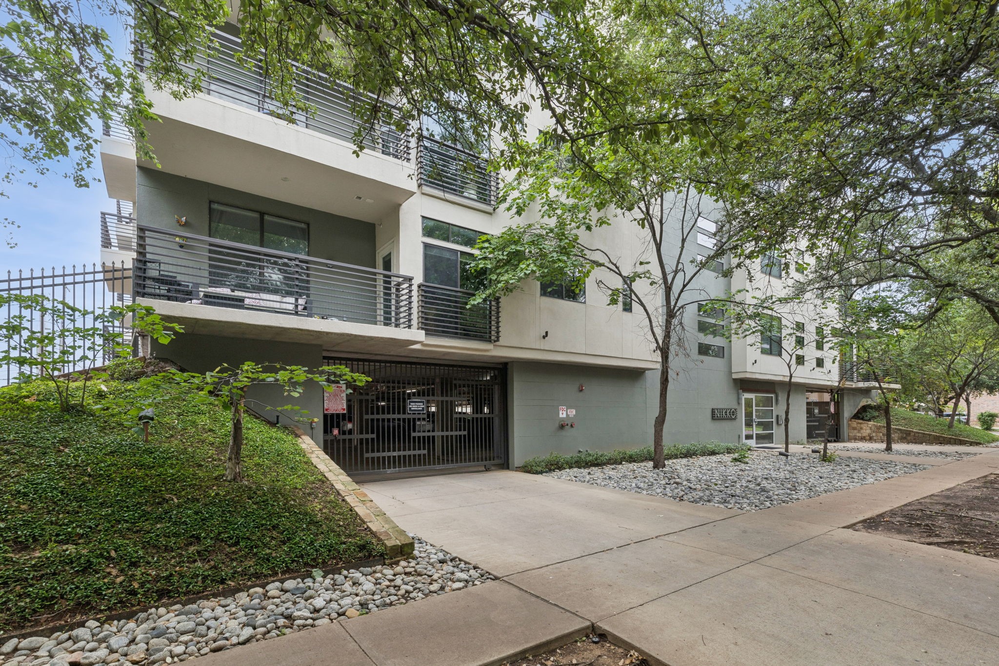 4411 Bowser Avenue 201