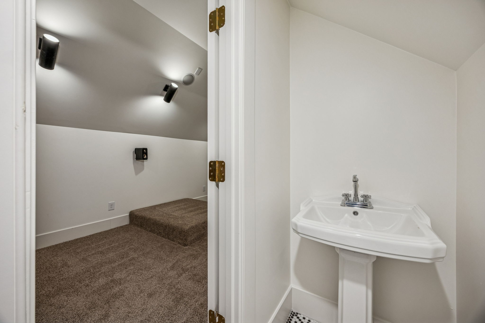 7755 County Road 530