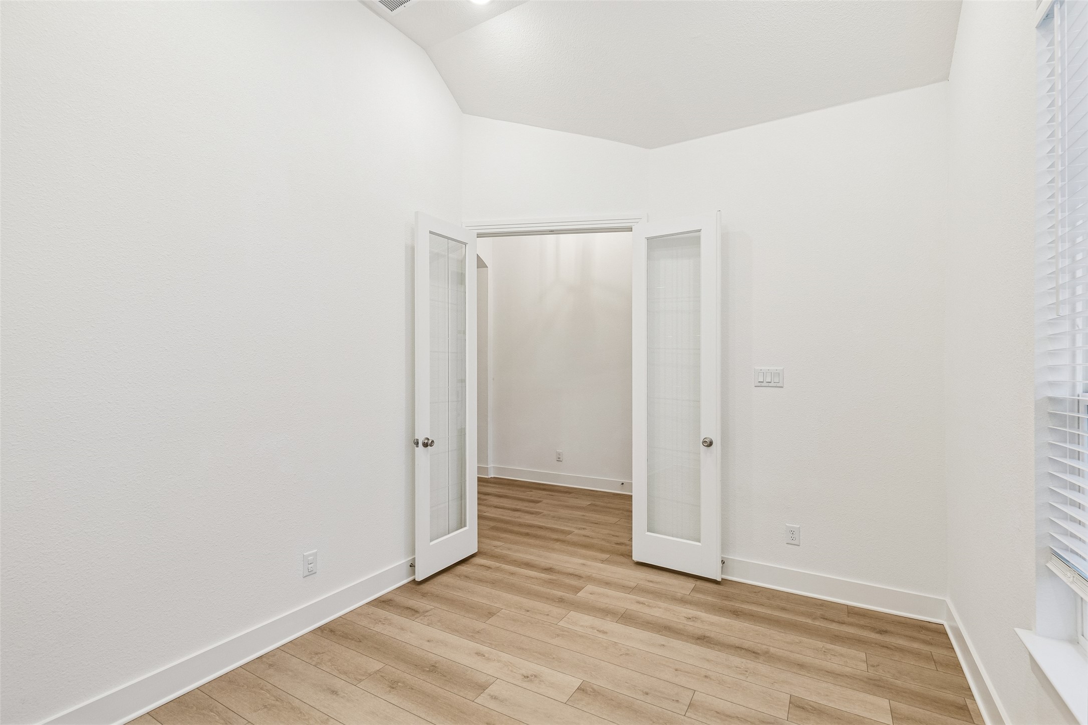 1144 Saddle Ridge Drive