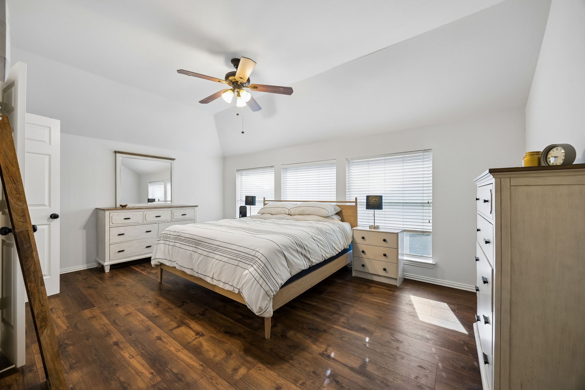 8801 Beartooth Drive