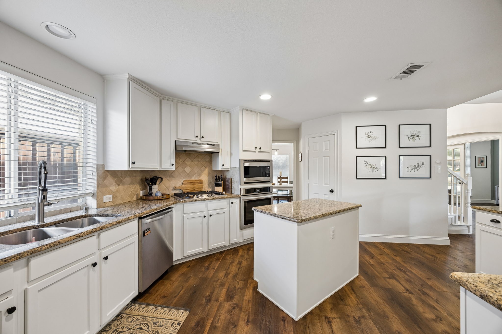 8801 Beartooth Drive