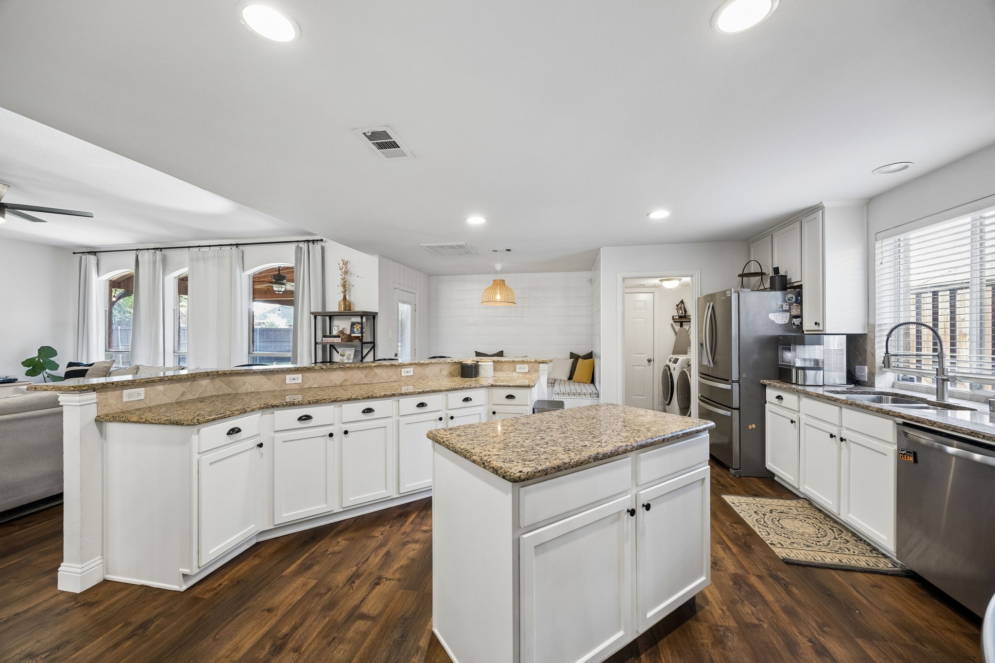 8801 Beartooth Drive