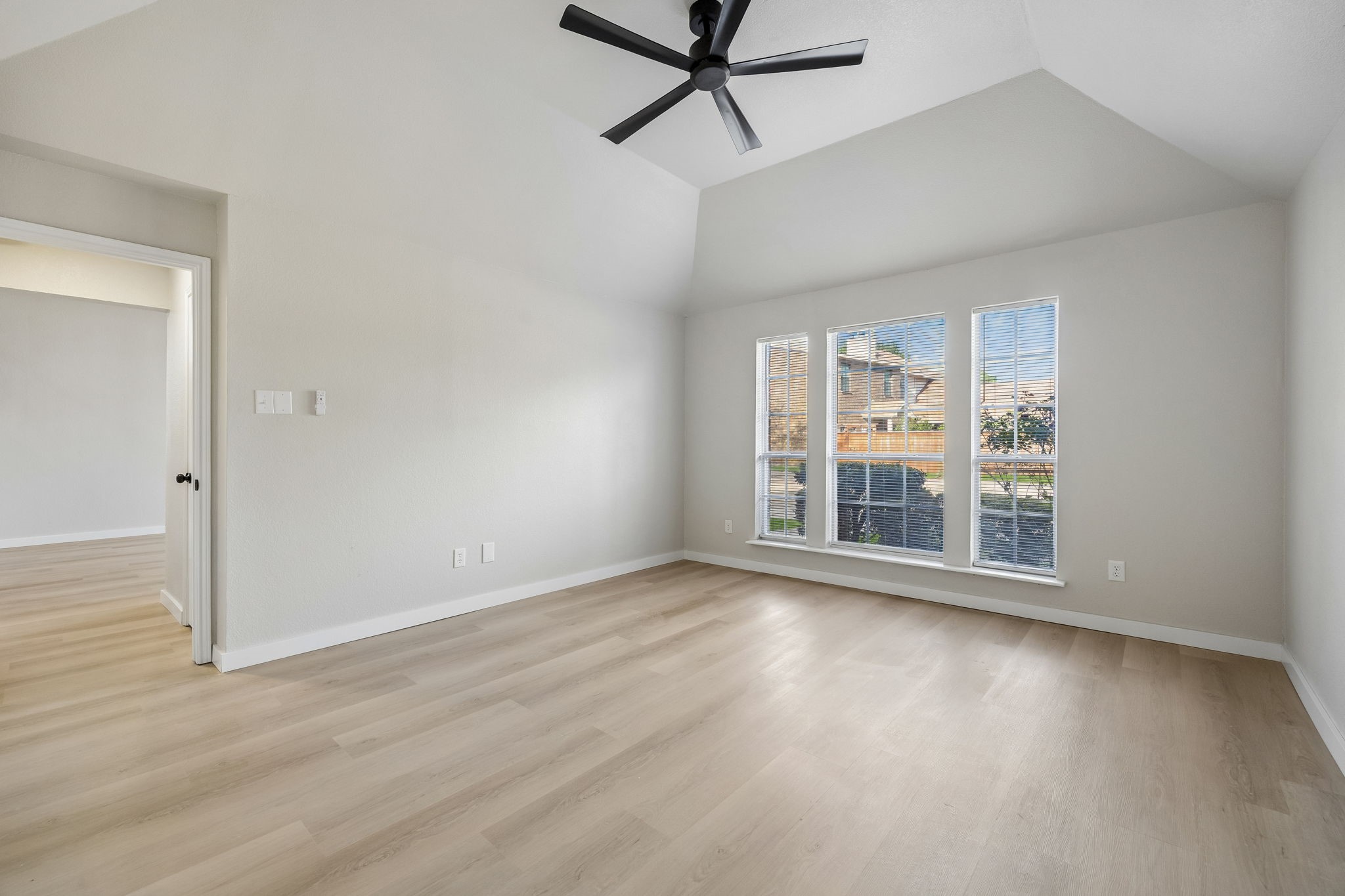 6207 Gray Wolf Trail