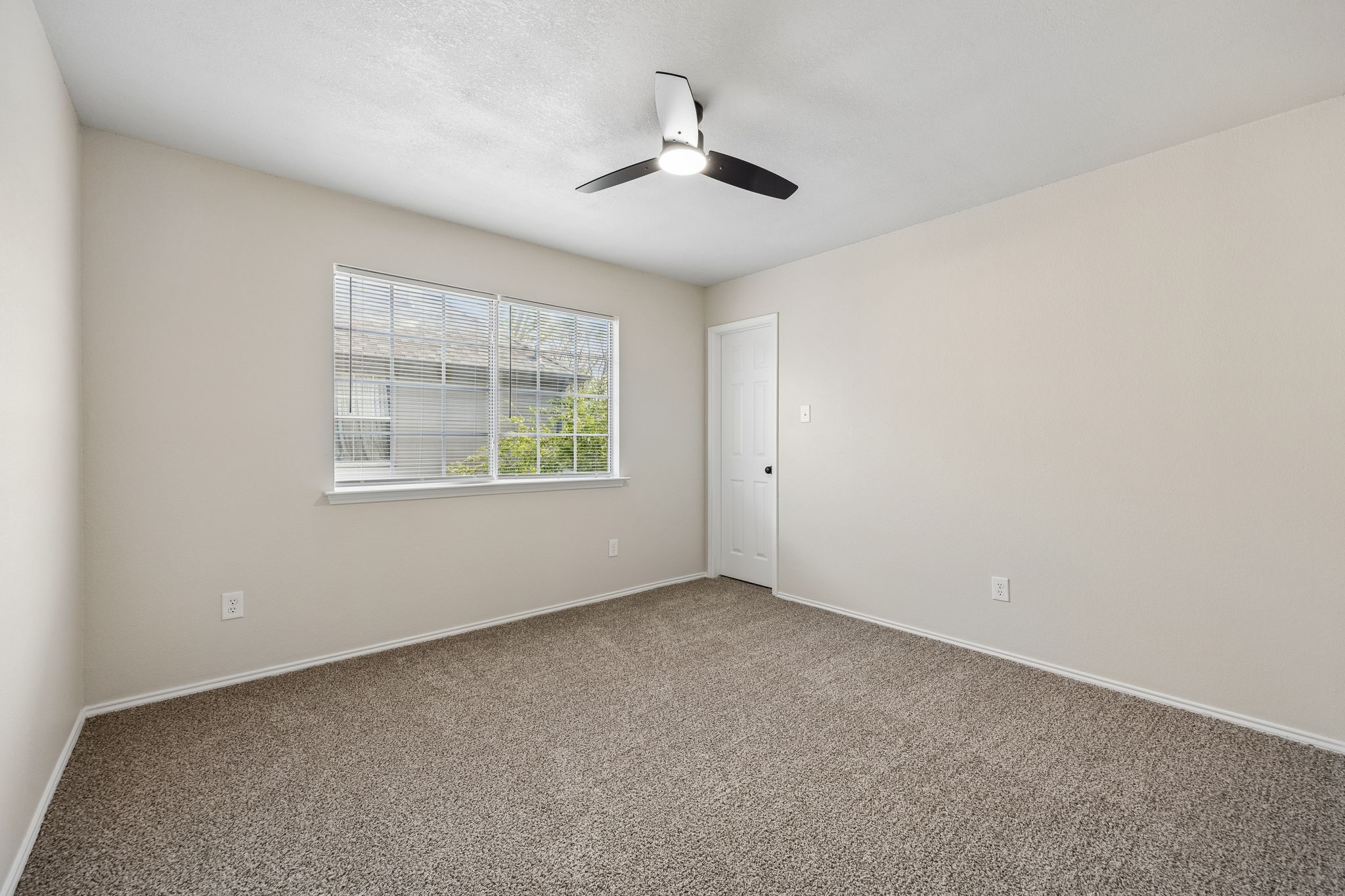 6207 Gray Wolf Trail