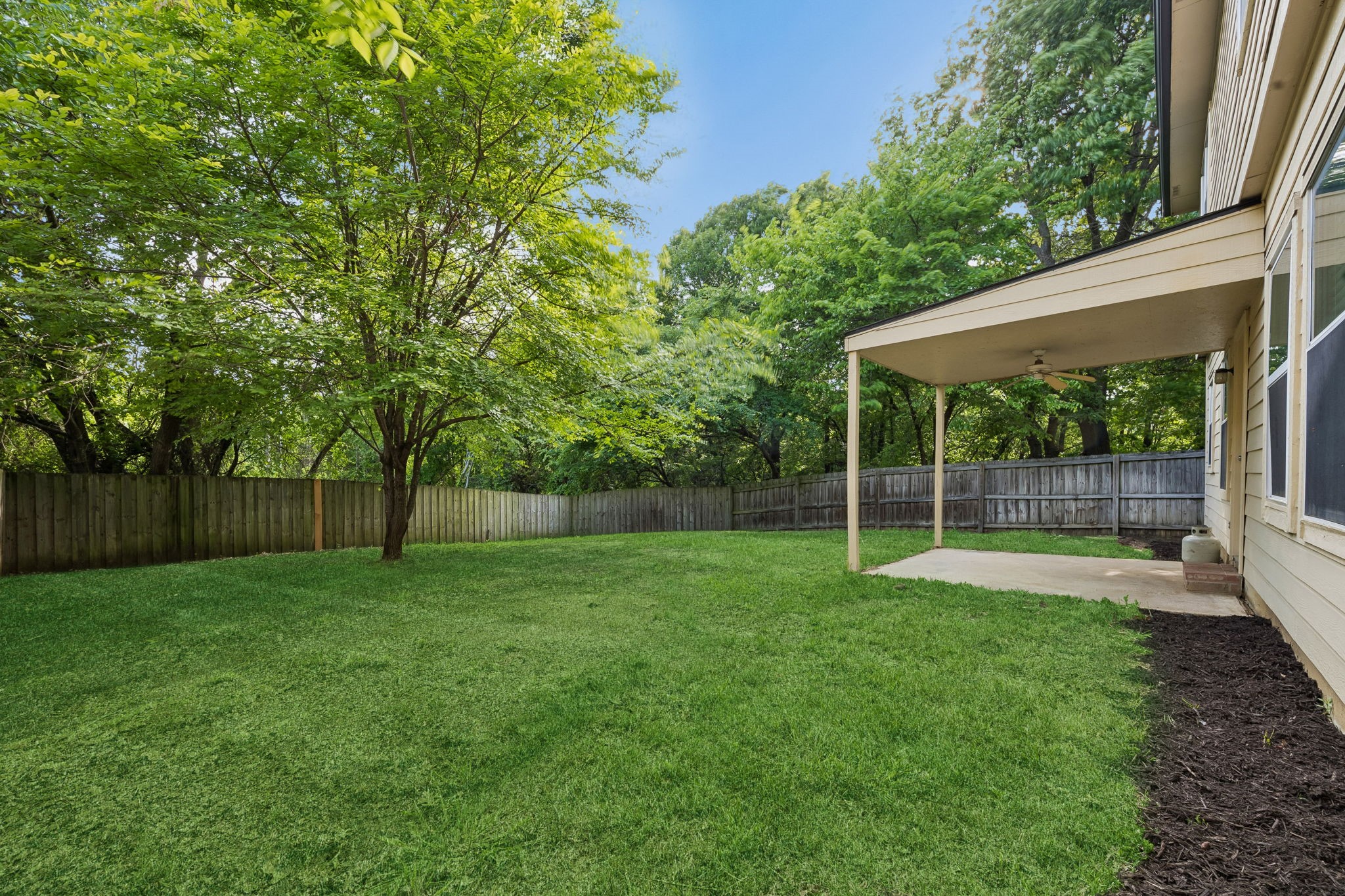 916 Starling Lane