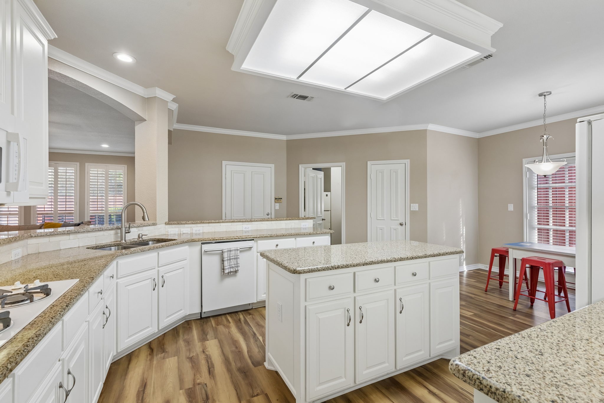 2120 Argyle Drive
