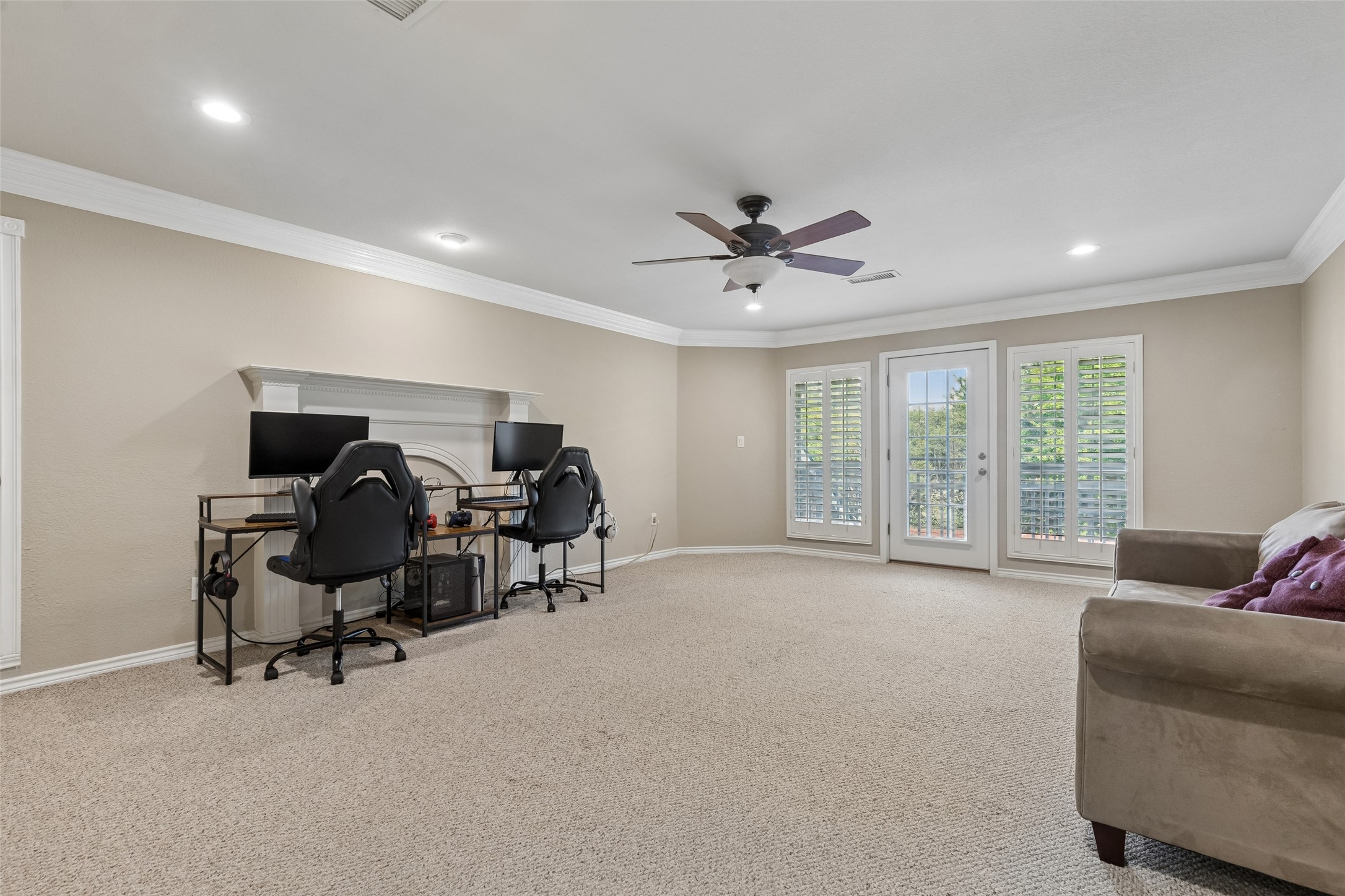 2120 Argyle Drive
