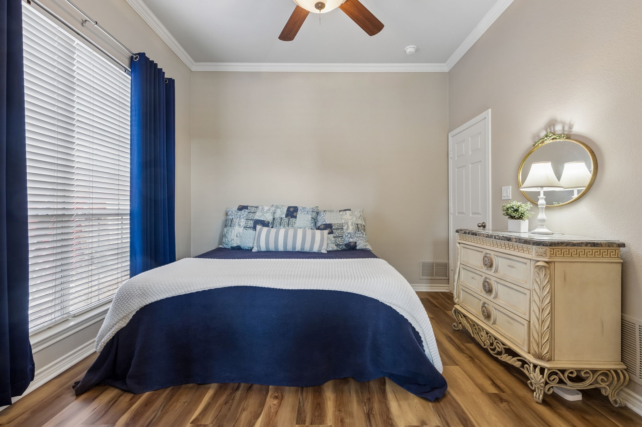 2120 Argyle Drive