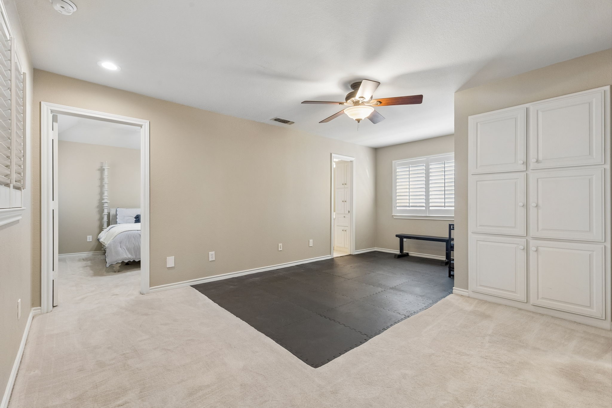 2120 Argyle Drive