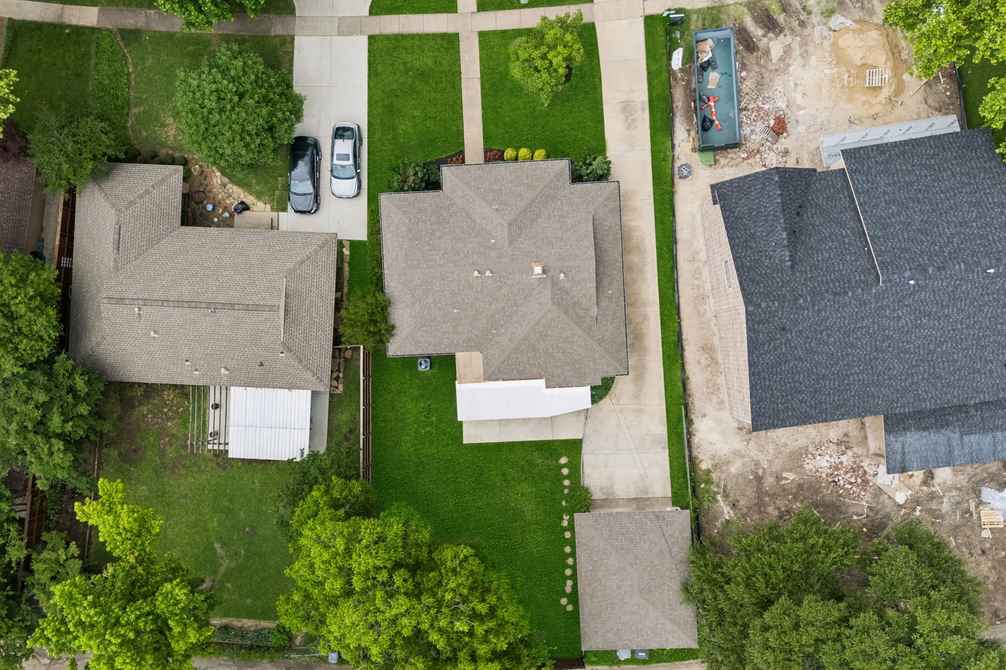 9124 Leaside Drive