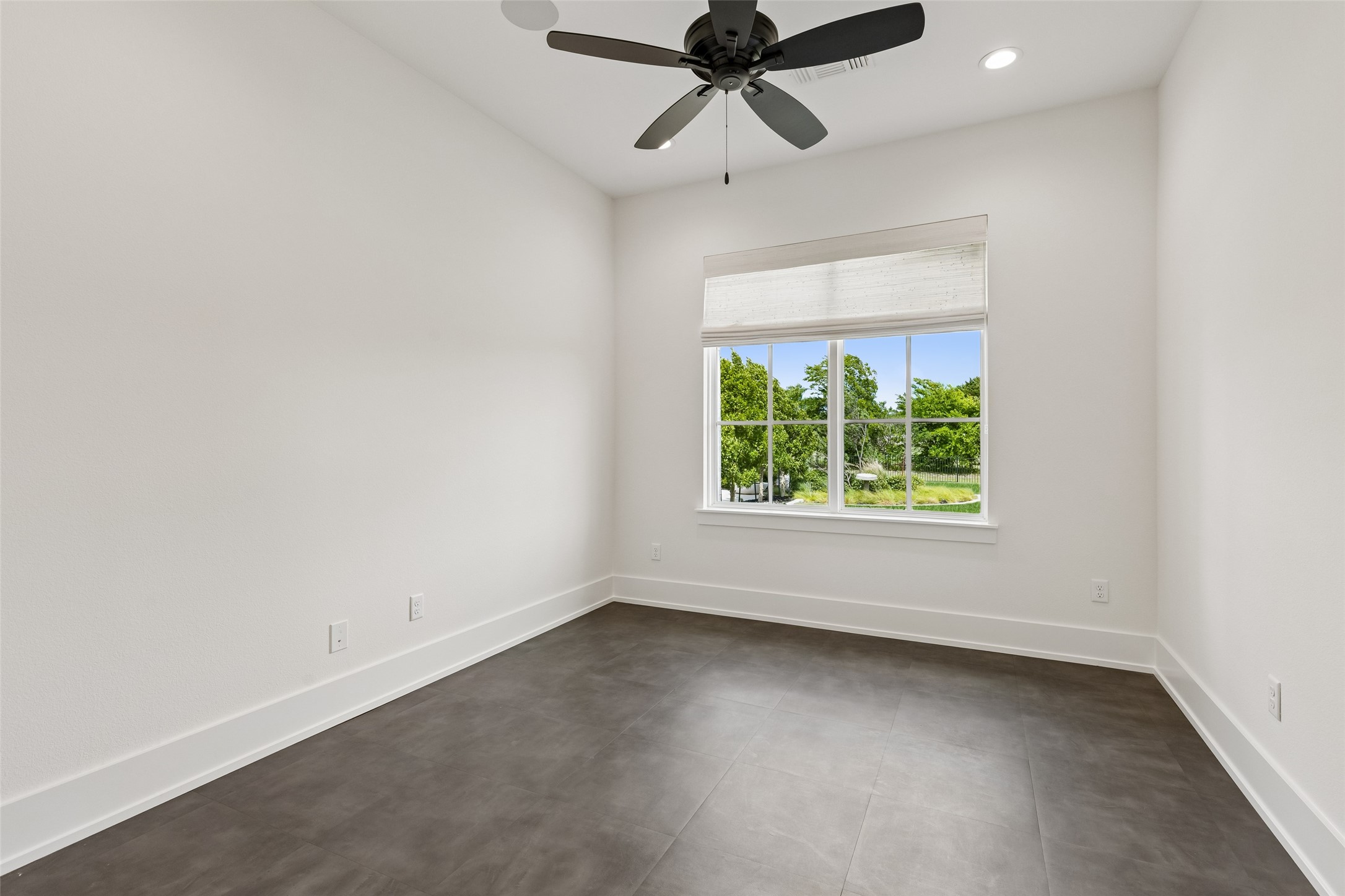 425 Crown Ridge Court