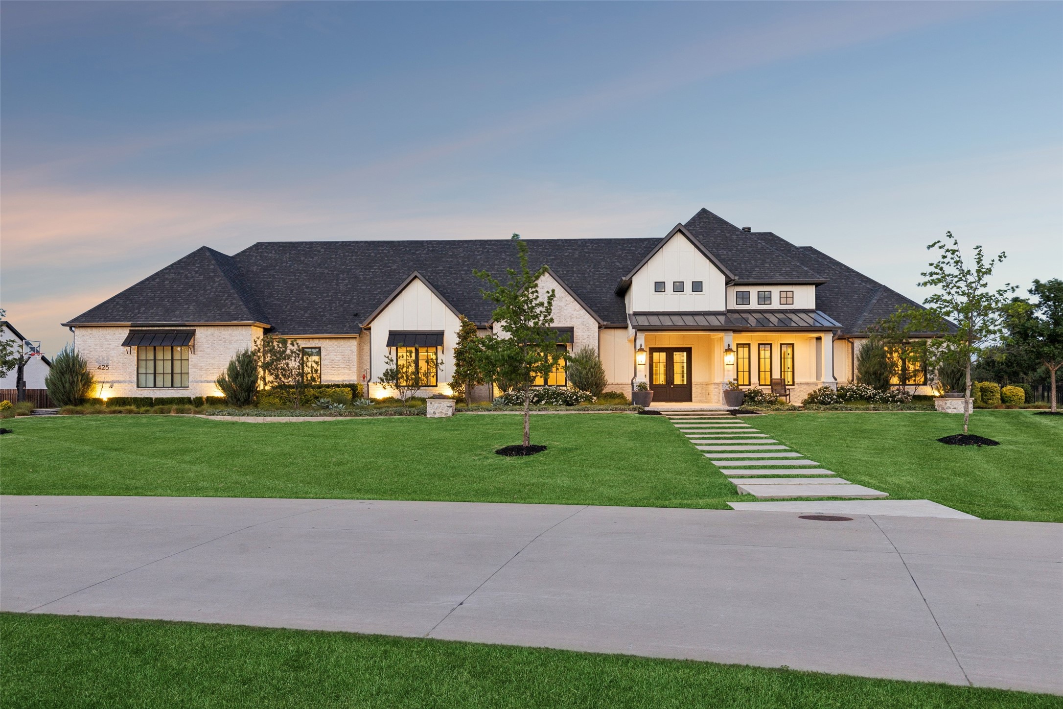 425 Crown Ridge Court
