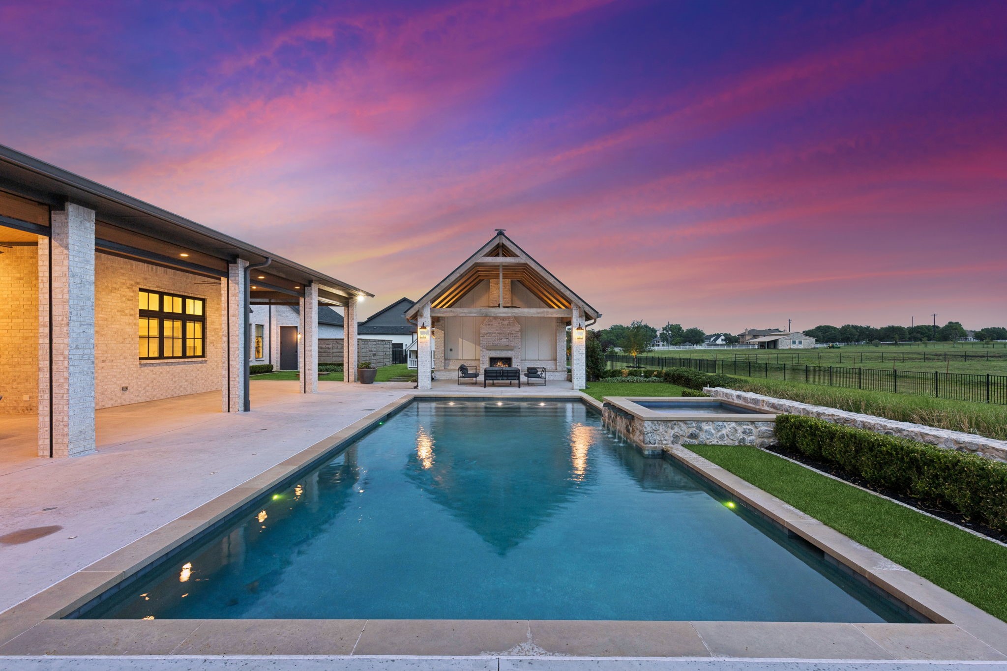 425 Crown Ridge Court